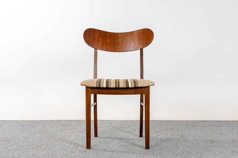 Set of 6 Danish MidCentury Modern Teak Chairs For Sale at 1stDibs