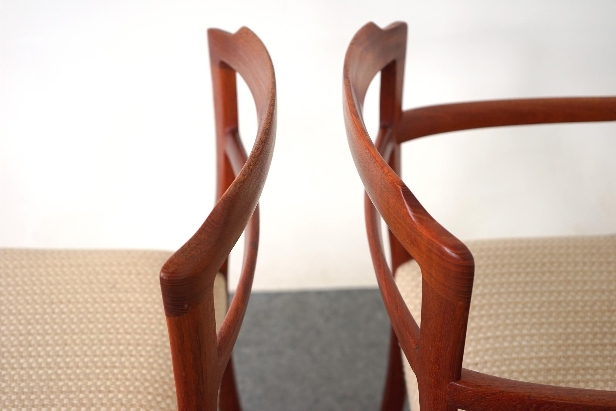 Set of 6 Danish Mid-Century Modern Teak Dining Chairs by Ole Wanscher 1