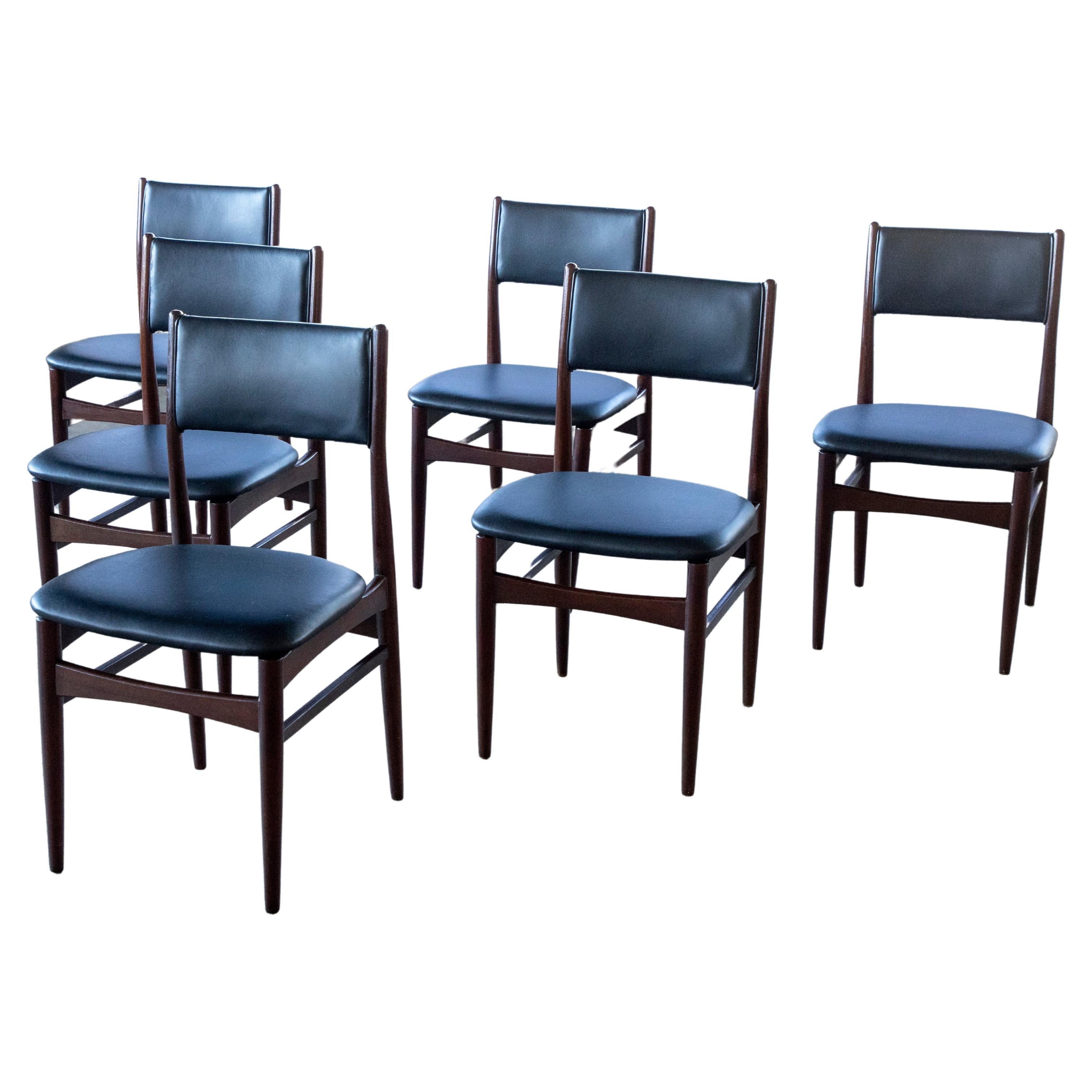 Set of 6 Danish Midcentury Dining Chairs in Teak and Black Leather For Sale
