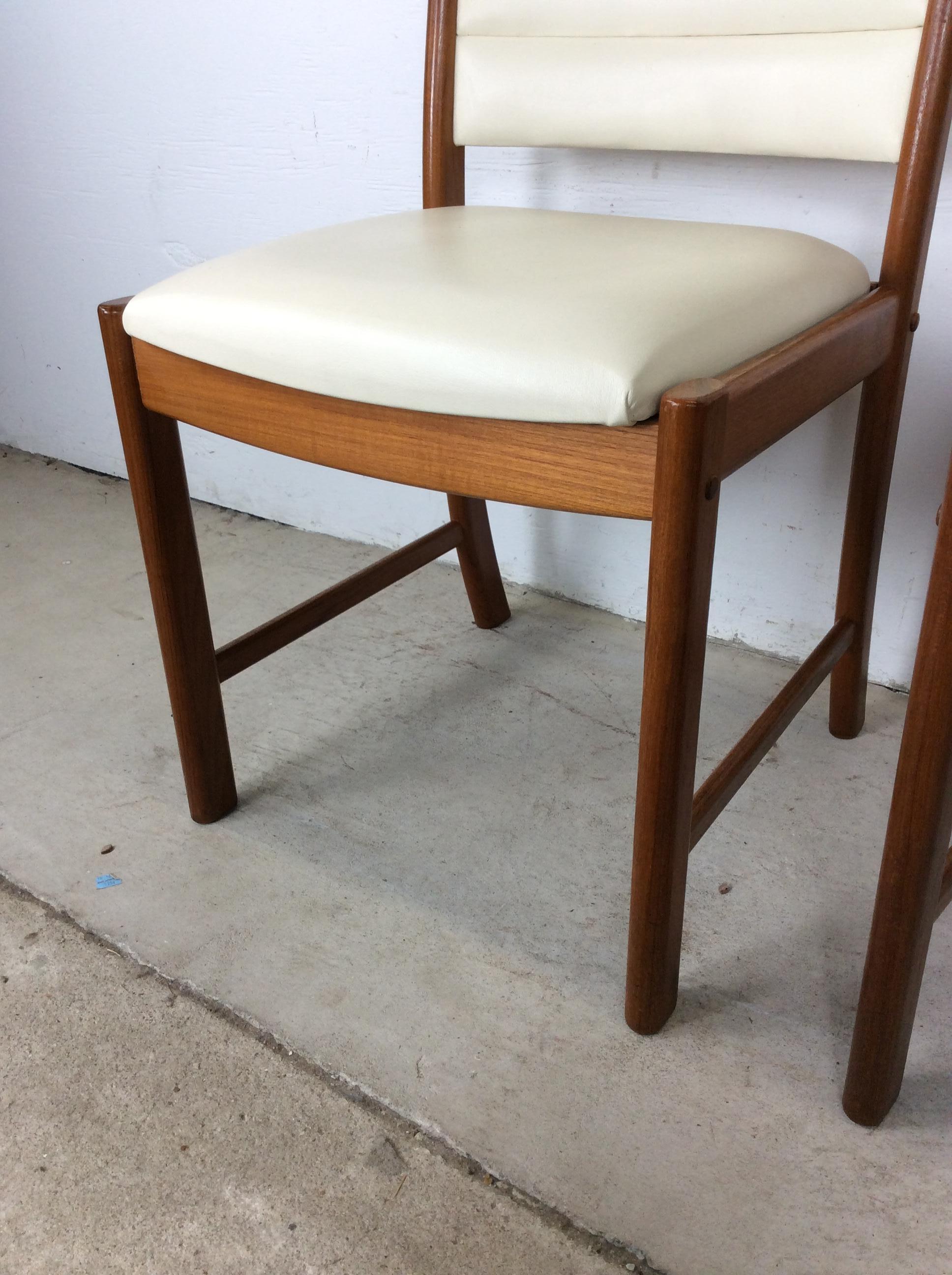 Ensemble de 6 chaises de salle à manger modernes danoises avec revêtement en cuir en vente 4