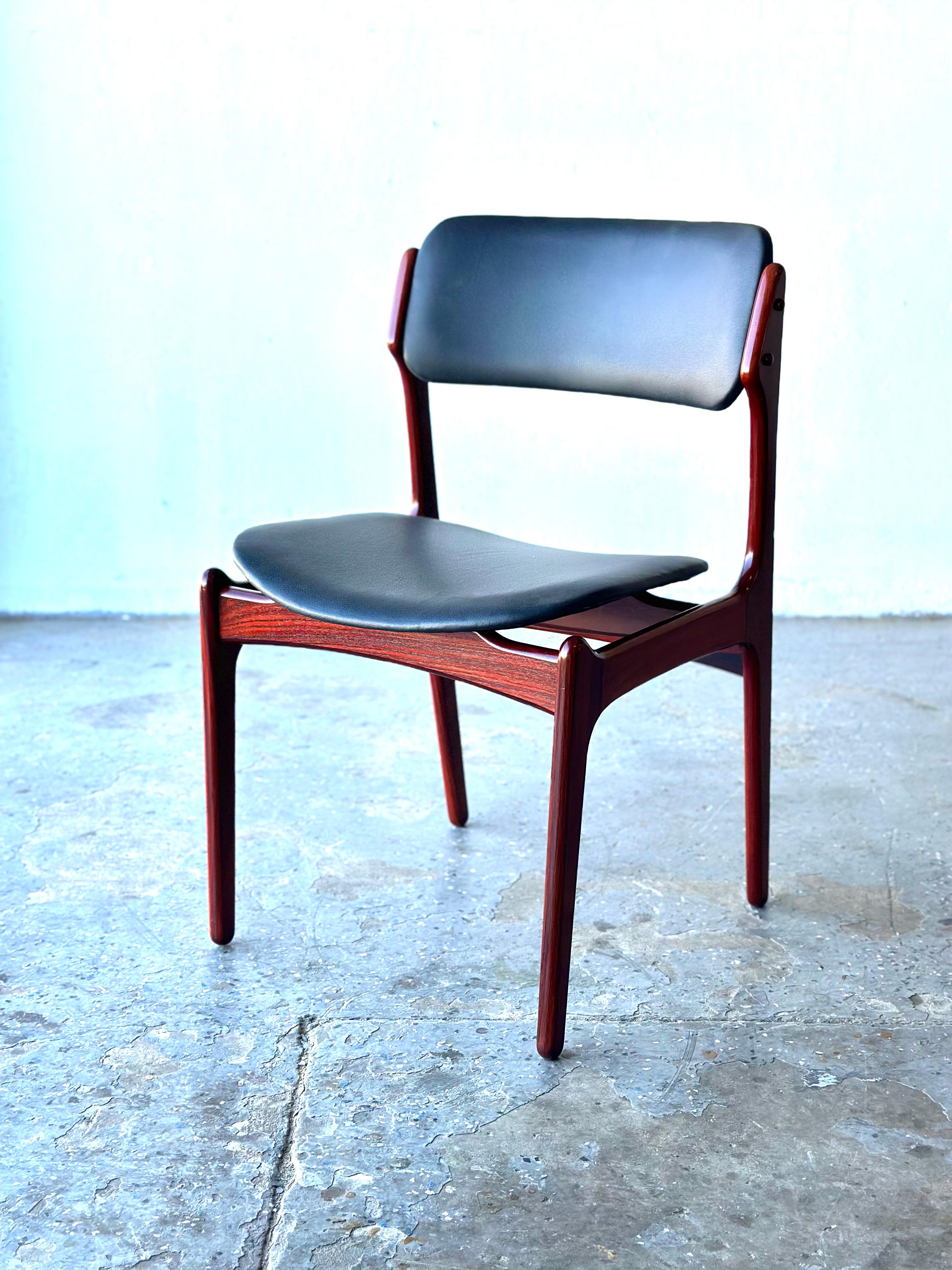 Late 20th Century Set of  6  Danish Modern Model 49 leather & Rosewood Dining Chairs by Erik Buch  For Sale