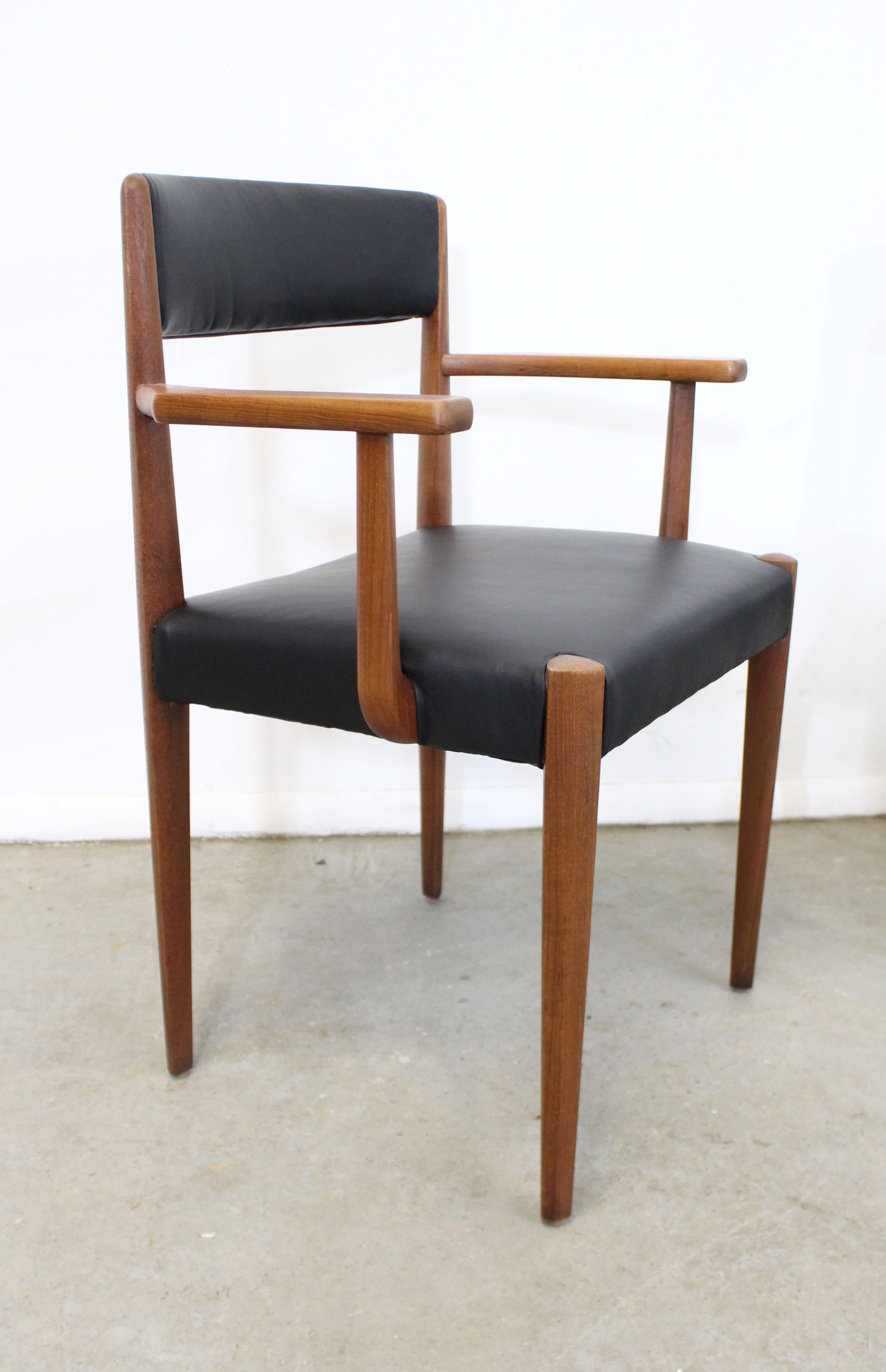 Scandinavian Modern Set of 6 Danish Modern Povl Dinesen Teak/Leather Dining Chairs