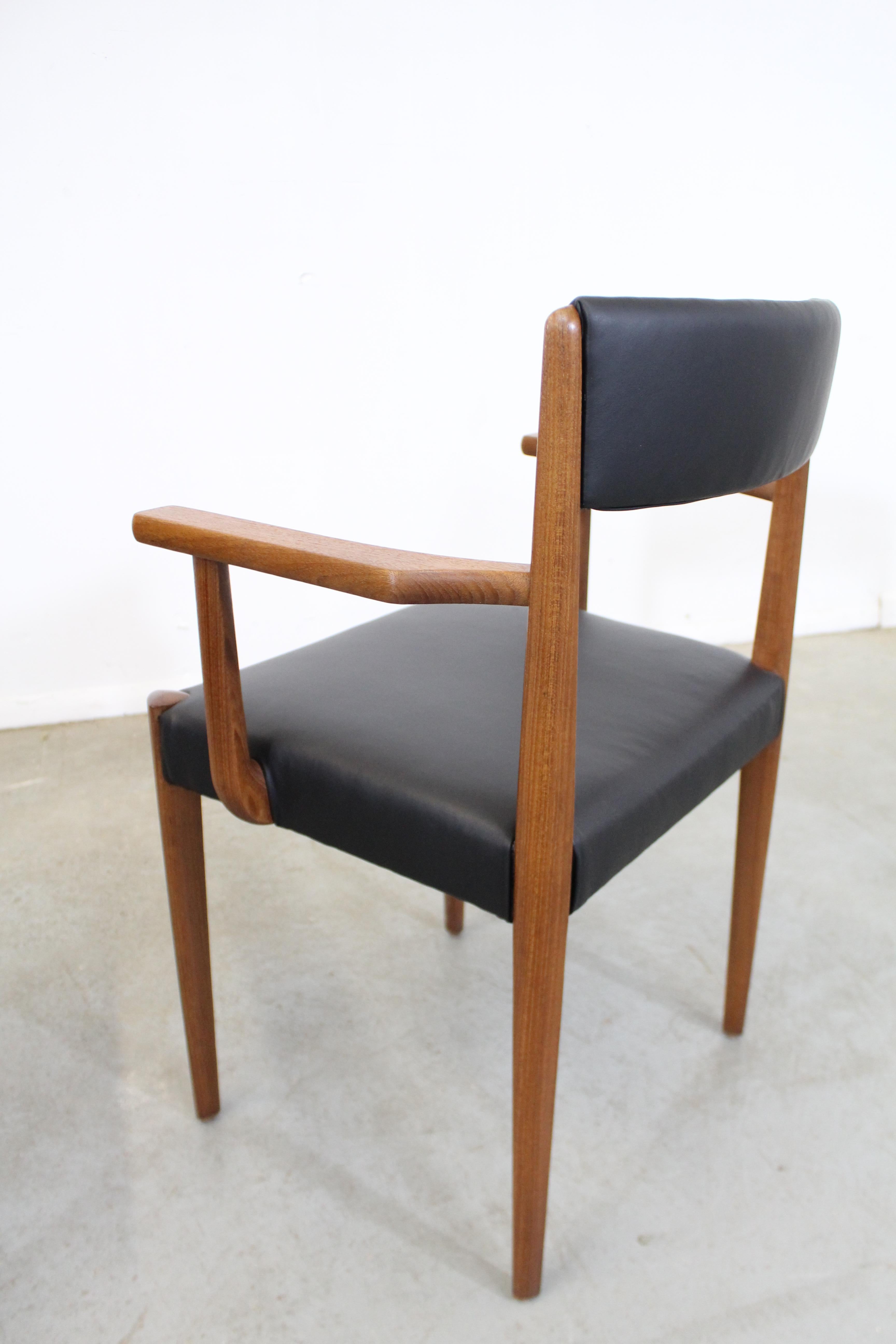 Set of 6 Danish Modern Povl Dinesen Teak/Leather Dining Chairs In Good Condition In Wilmington, DE