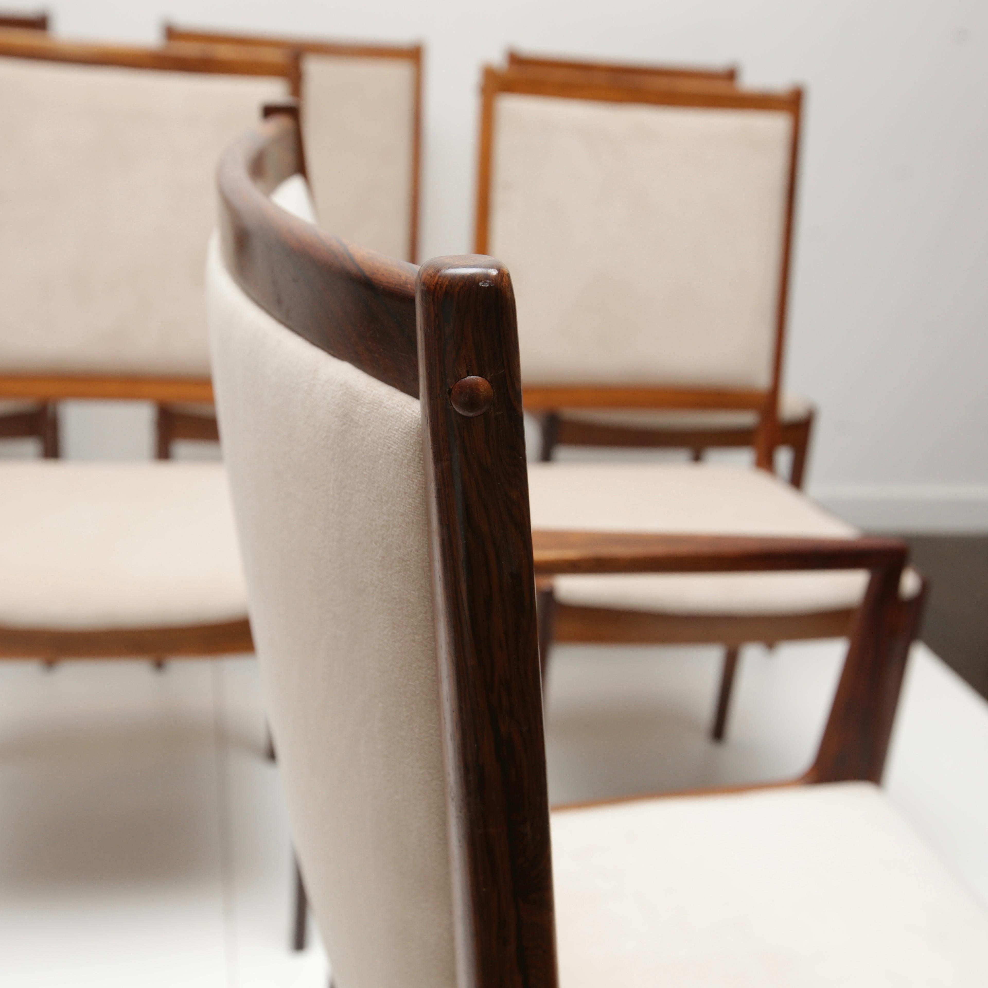 Set of 6 Danish Modern Rosewood Chairs by Bernhard Pedersen 7