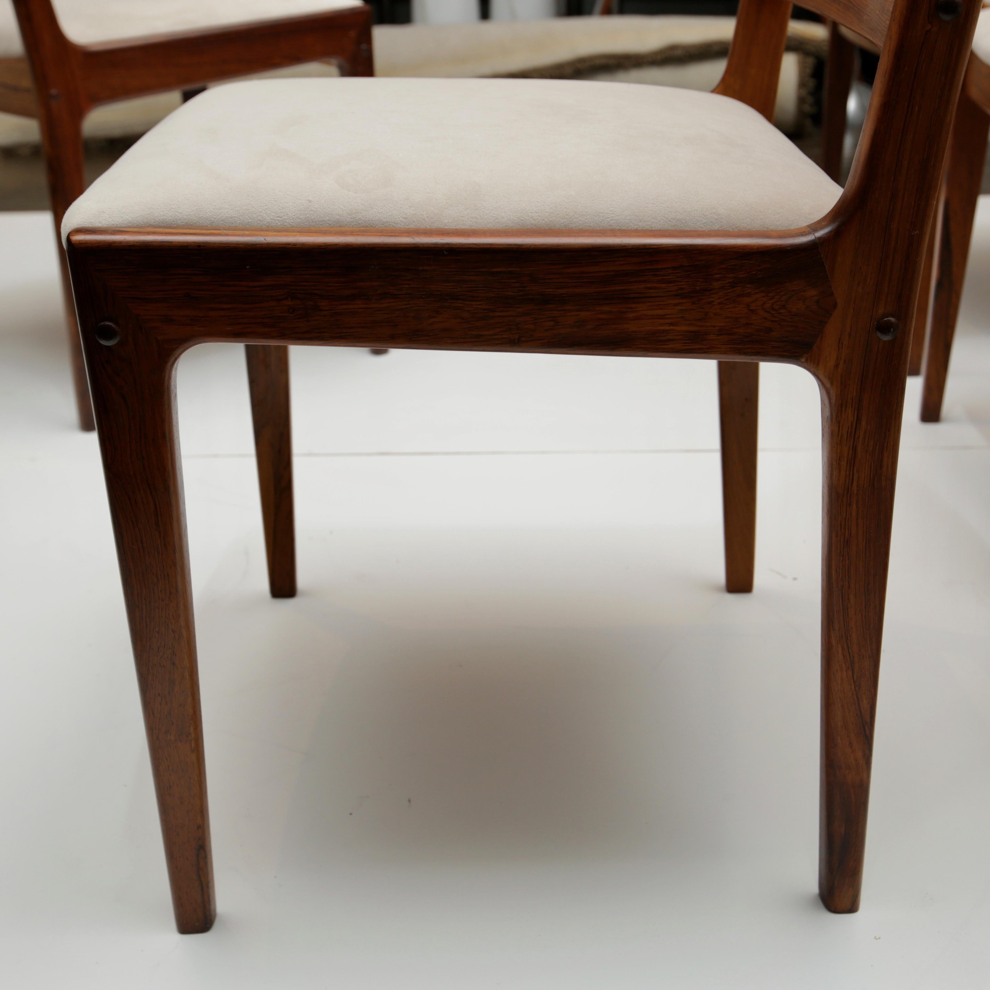 Set of 6 Danish Modern Rosewood Chairs by Bernhard Pedersen 4