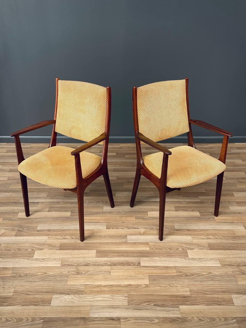 Set of 6 Danish Modern Rosewood Dining Chairs by Korup Stolefabrik For Sale 1