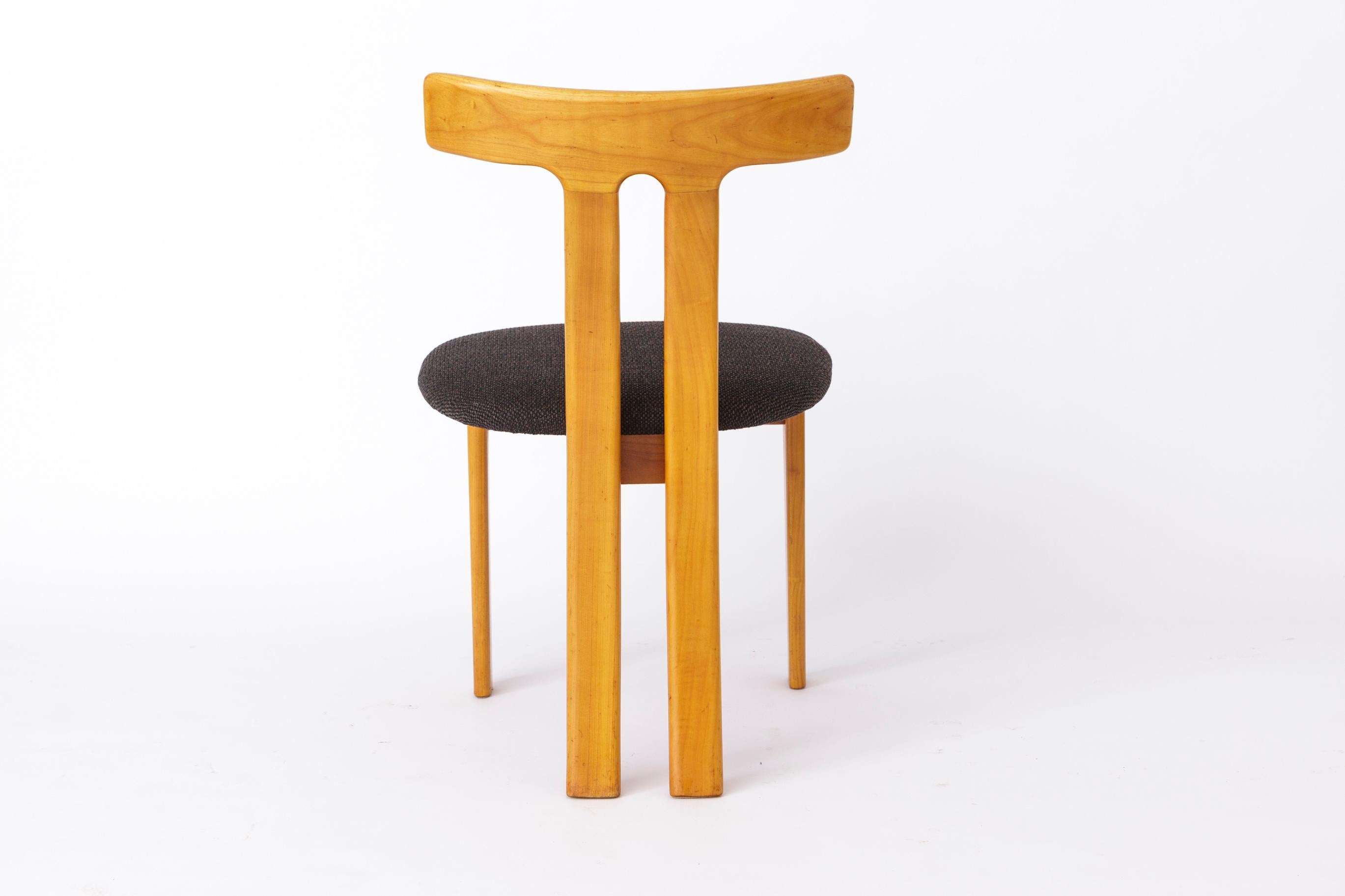 Satz von 6 dänischen T-förmigen Stühlen - 1960er Mid-Century Modern Design (Teakholz) im Angebot