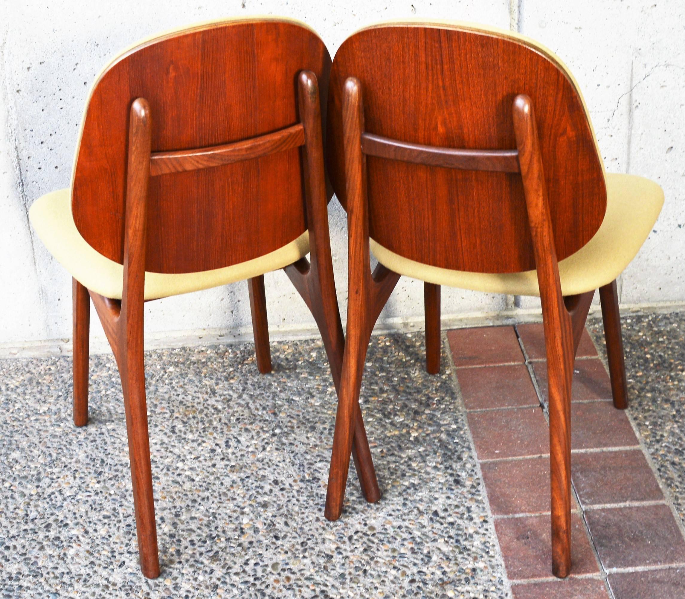 Set of Six Danish Teak Dining Chairs by Arne Hovmand-Olsen in Camel Wool 1