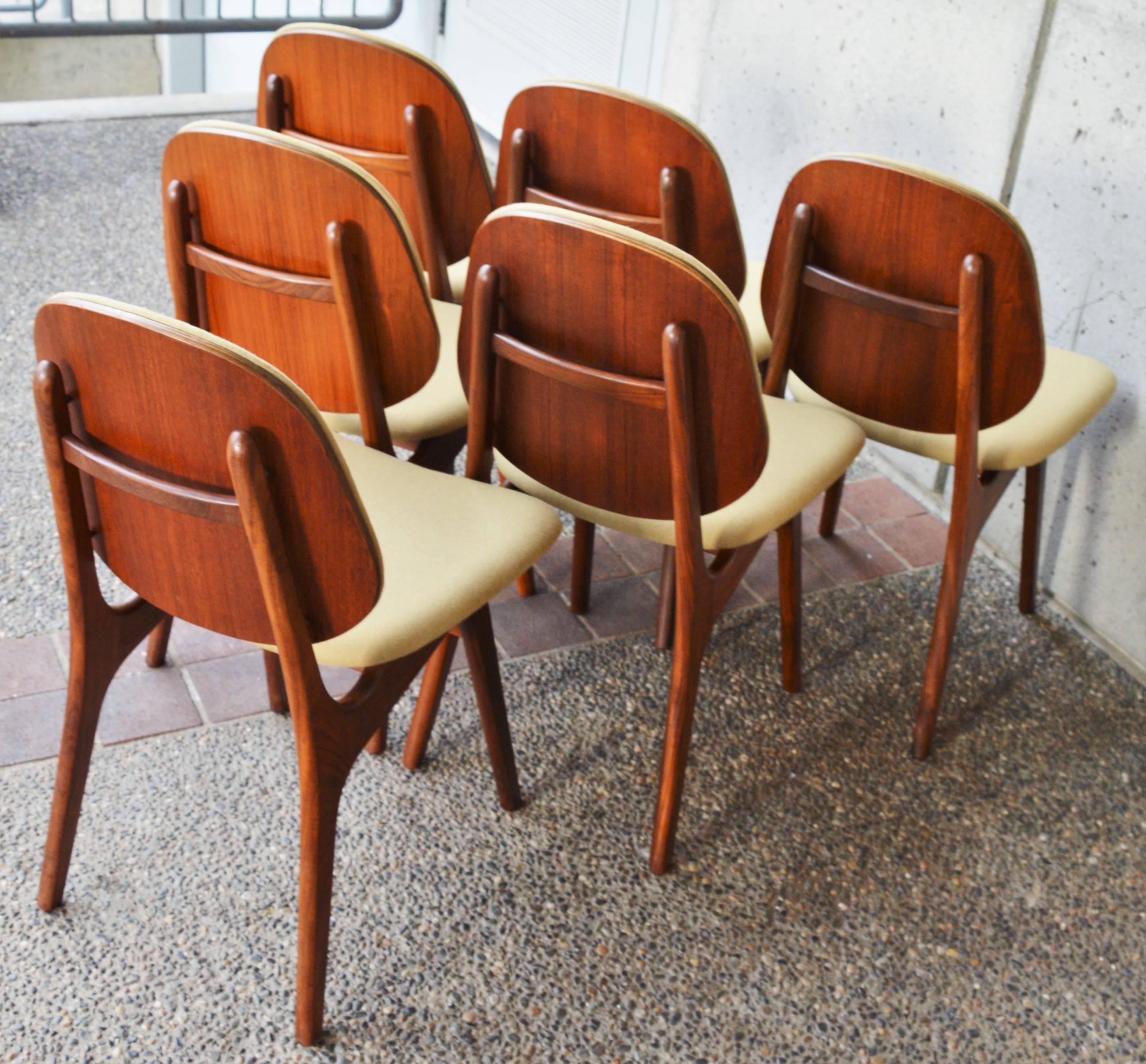 Set of Six Danish Teak Dining Chairs by Arne Hovmand-Olsen in Camel Wool 3