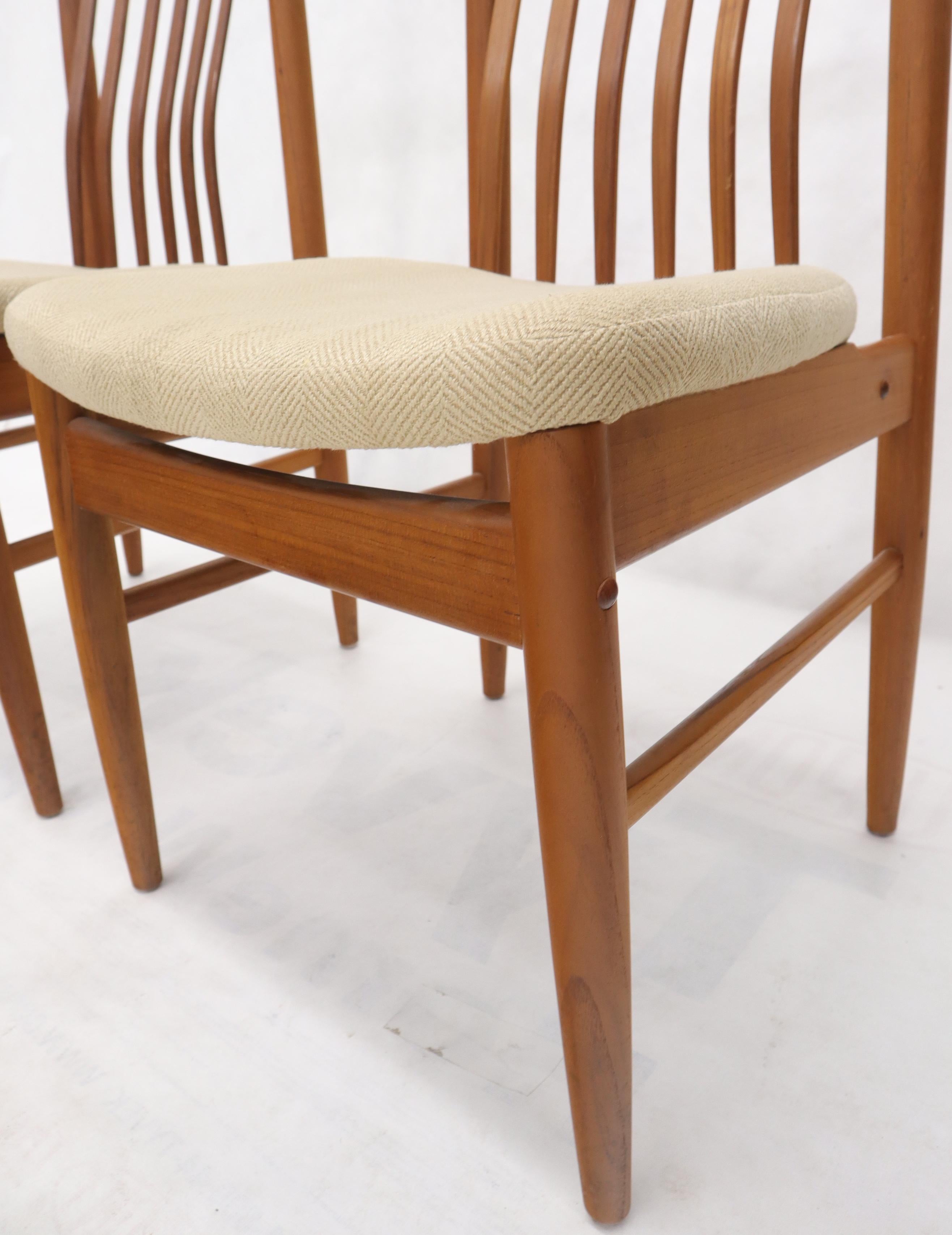 Set of 6 Danish Teak Mid-Century Modern Dining Chairs 8
