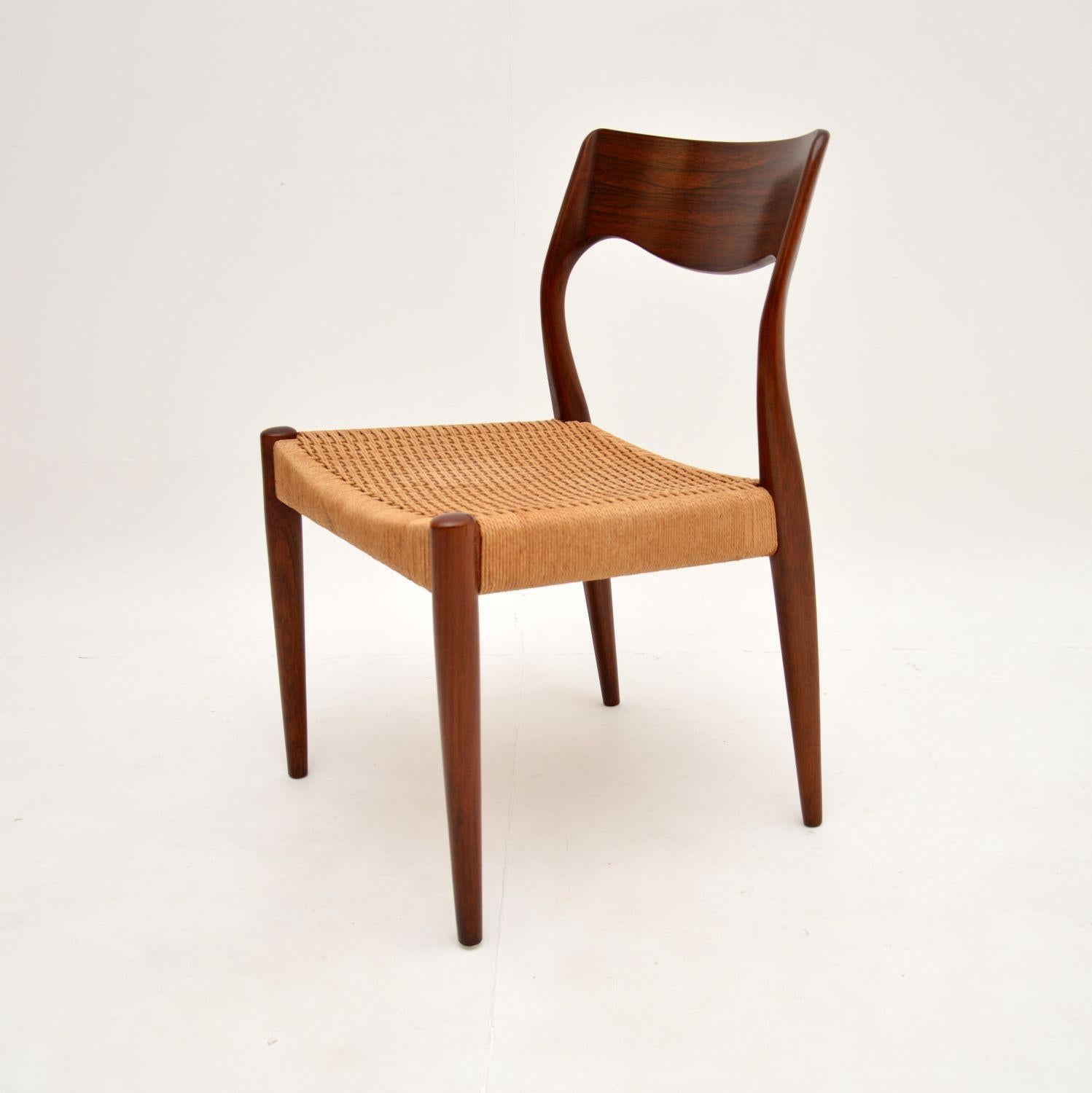 Set of 6 Danish Vintage Dining Chairs by Arne Hovmand-Olsen For Sale 2