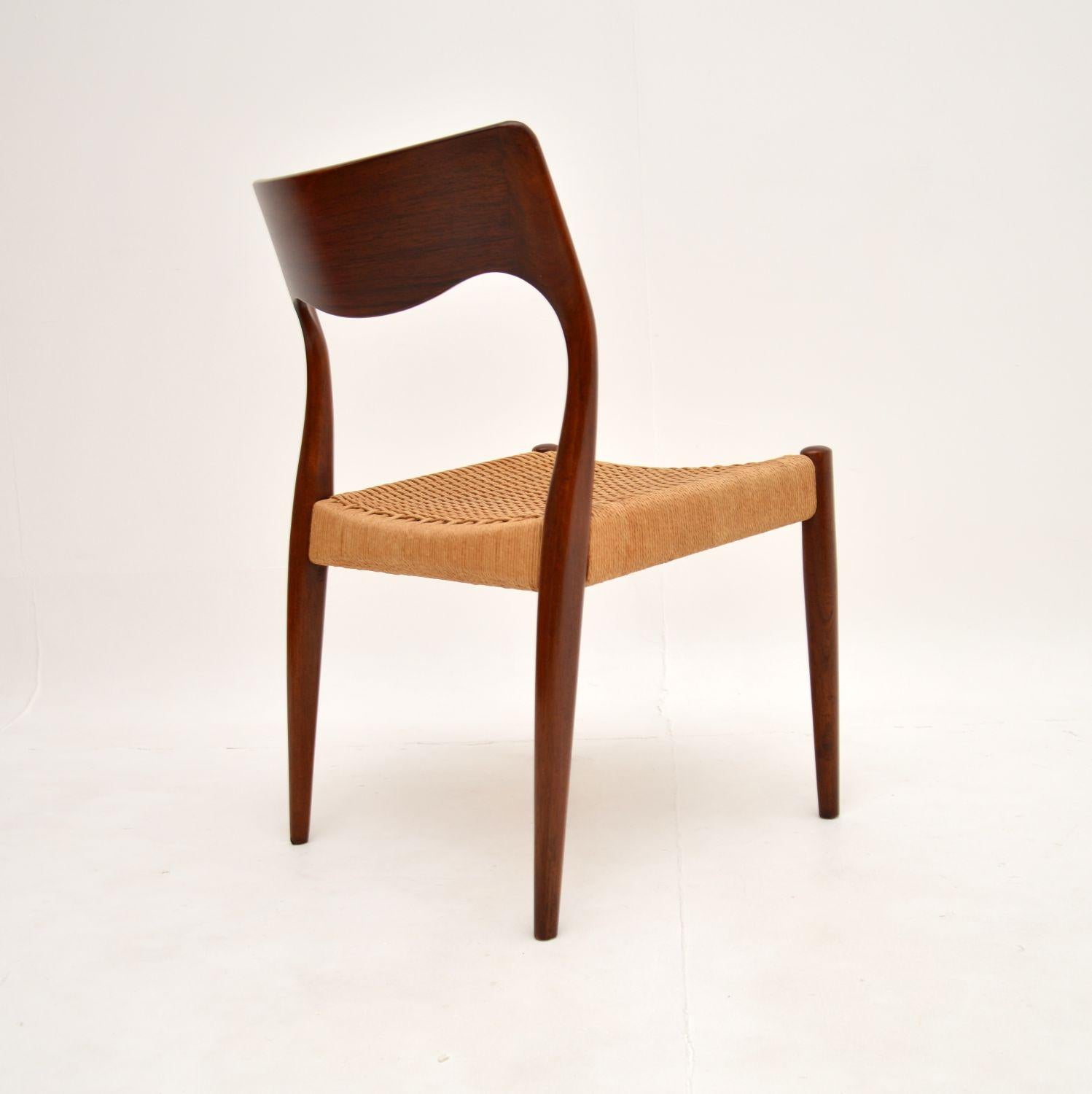 Set of 6 Danish Vintage Dining Chairs by Arne Hovmand-Olsen For Sale 3