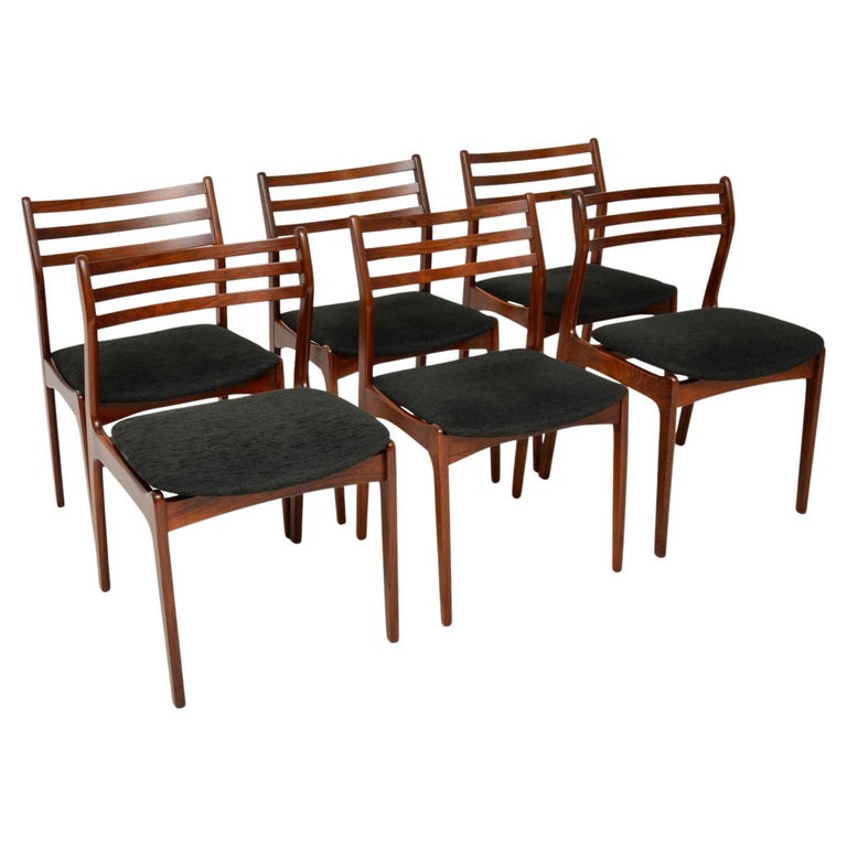 Set of 6 Danish Vintage Dining Chairs For Sale at 1stDibs