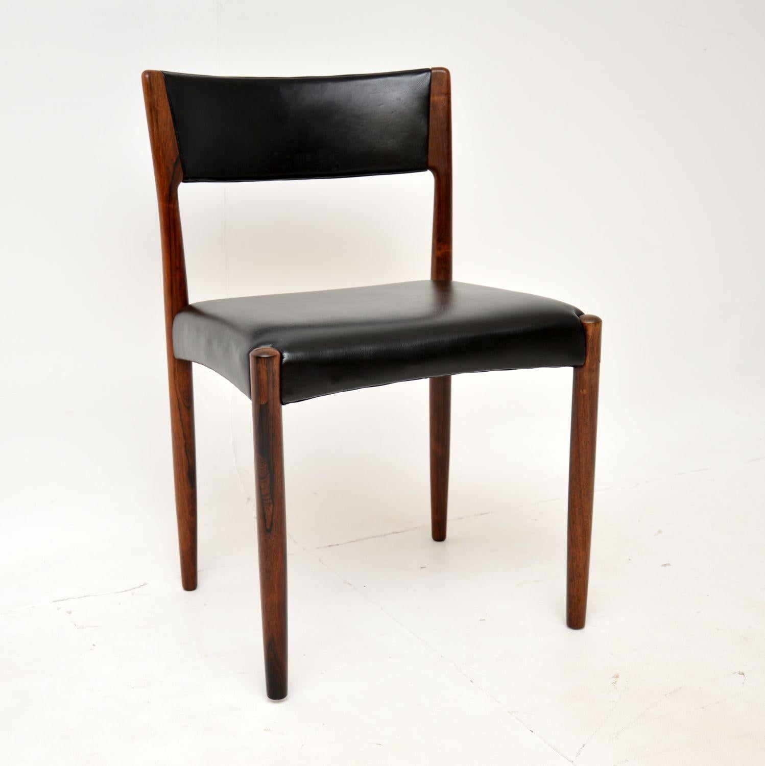 Set of 6 Danish Vintage Dining Chairs by Harry Ostergaard In Good Condition For Sale In London, GB