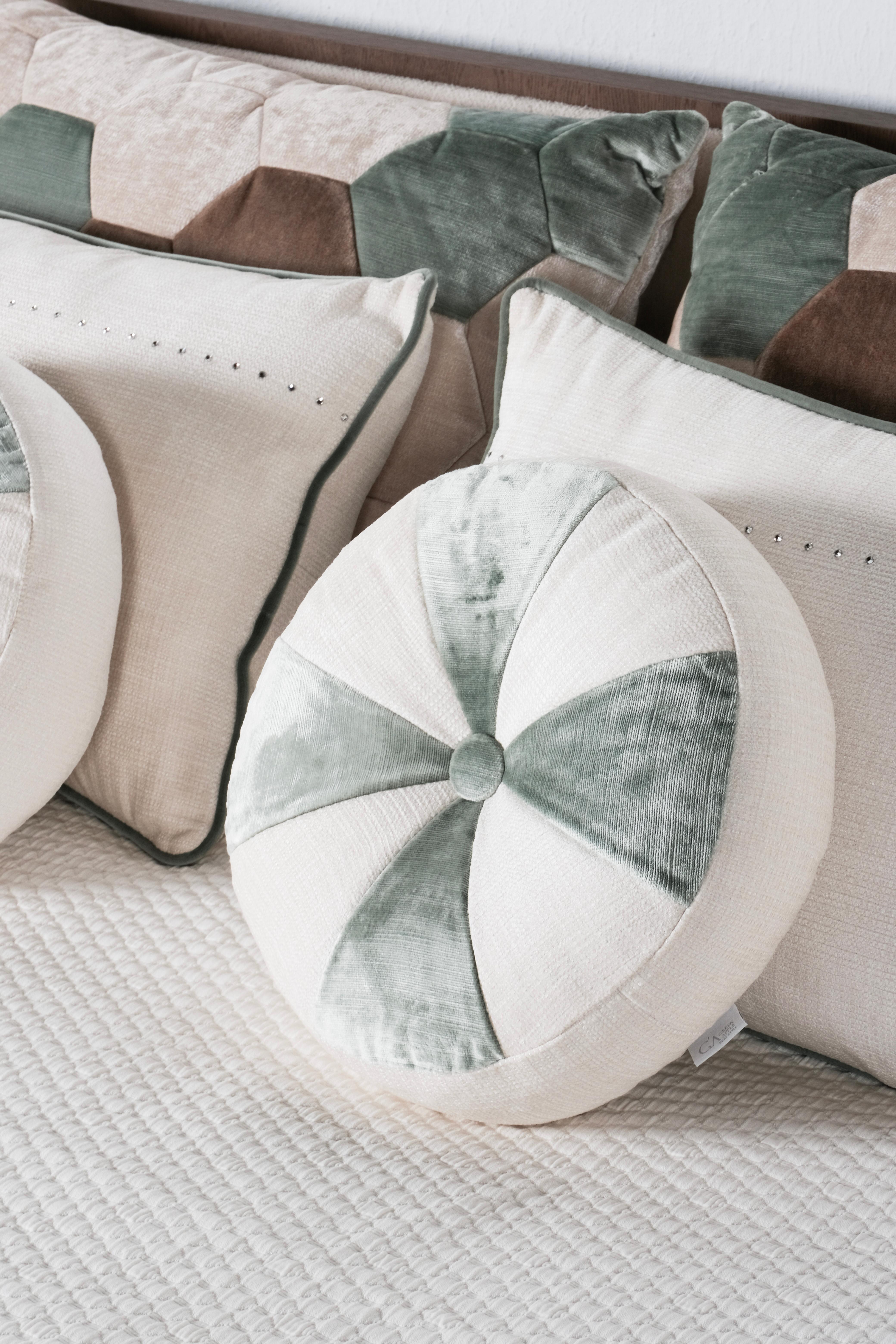 Portuguese Set of 6 Decorative Pillows Cream Mint Green and White Lace Swarovski Lusitanus For Sale
