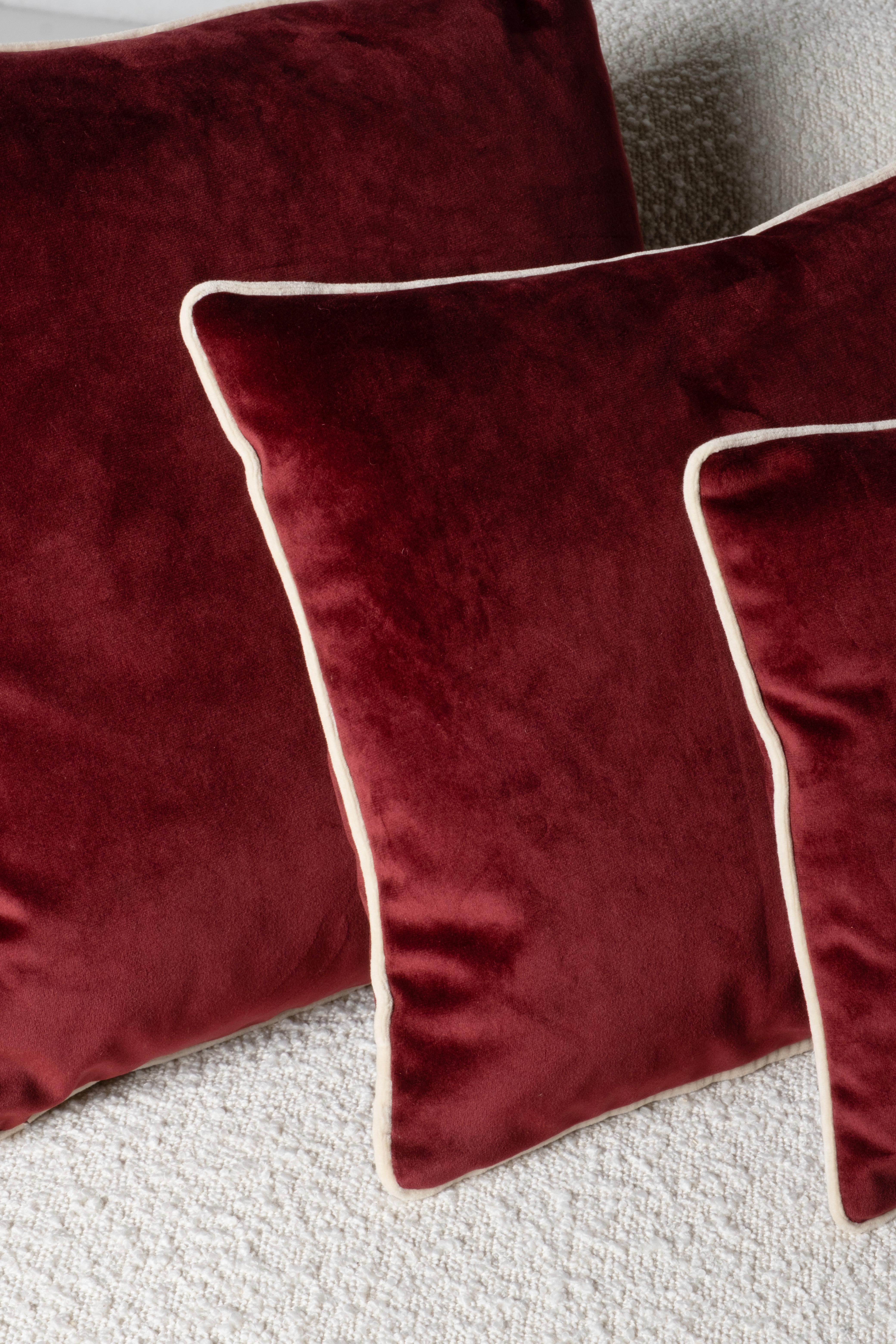 Contemporary Set of 6 Decorative Pillows Red Cream Velvet Handmade by Lusitanus For Sale