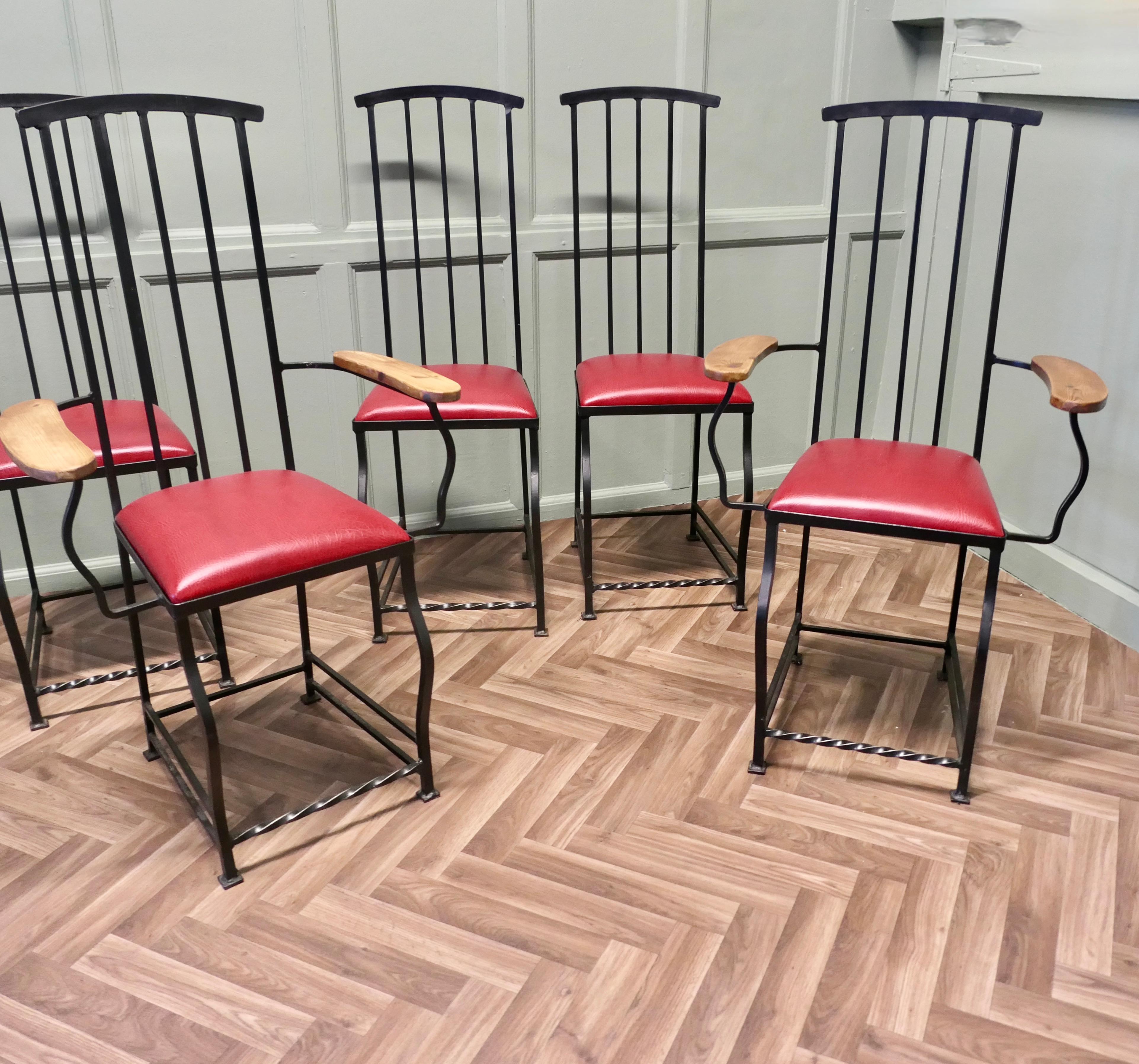 Fin du 20e siècle Ensemble de 6 chaises de salle à manger de designer à haut dossier et à sangles en vente