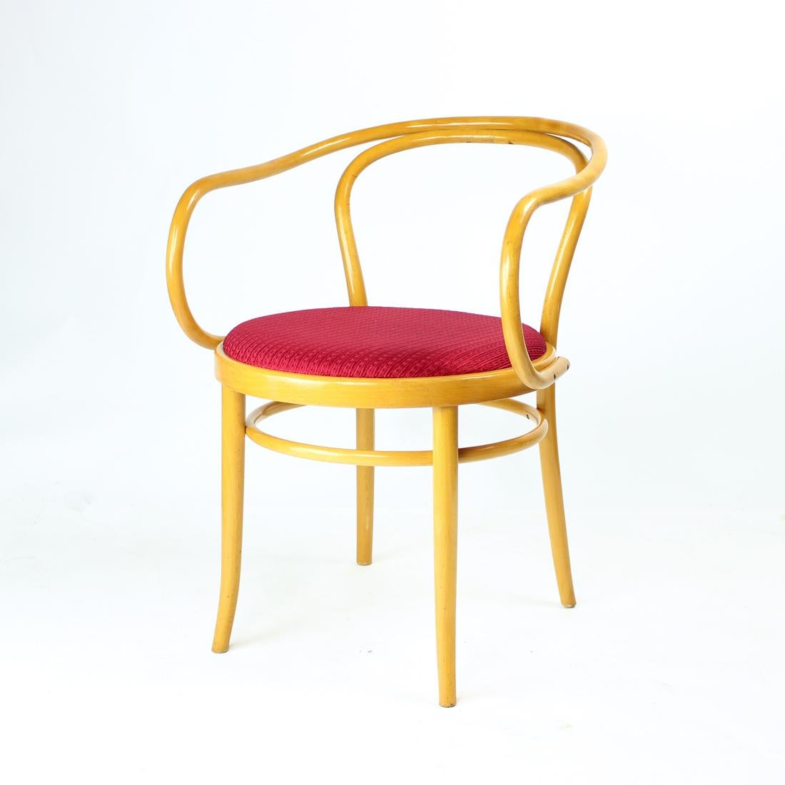 6er-Set Esstisch Bugholz  Sessel  type 30 von Thonet für Ton, 1960er-Jahre (Moderne der Mitte des Jahrhunderts) im Angebot