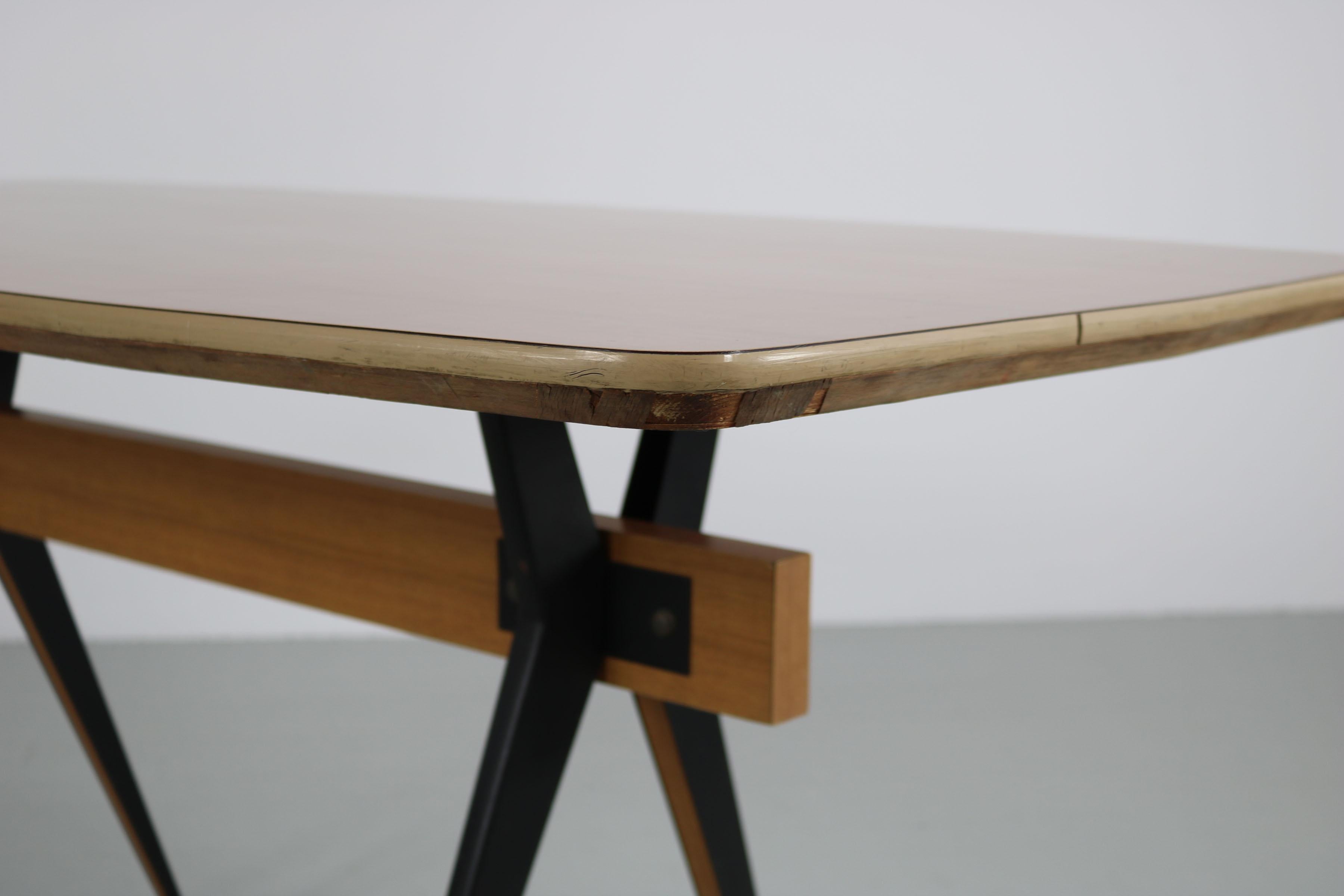 Conjunto de 6 sillas y mesa de comedor de Carlo Ratti, años 50 en venta 11