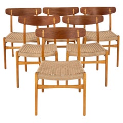 Set of 6 dining chairs by Hans J. Wegner