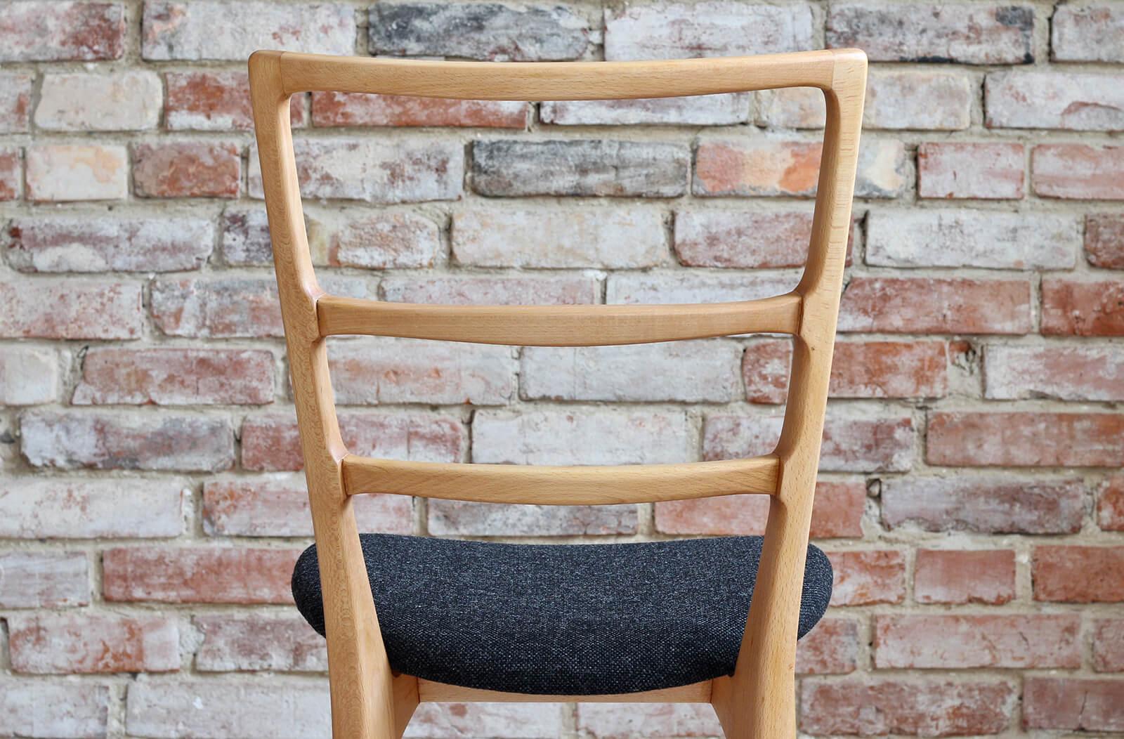 Set of 6 Dining Chairs by Marian Grabiński, Midcentury, Reupholstered in Kvadrat 2