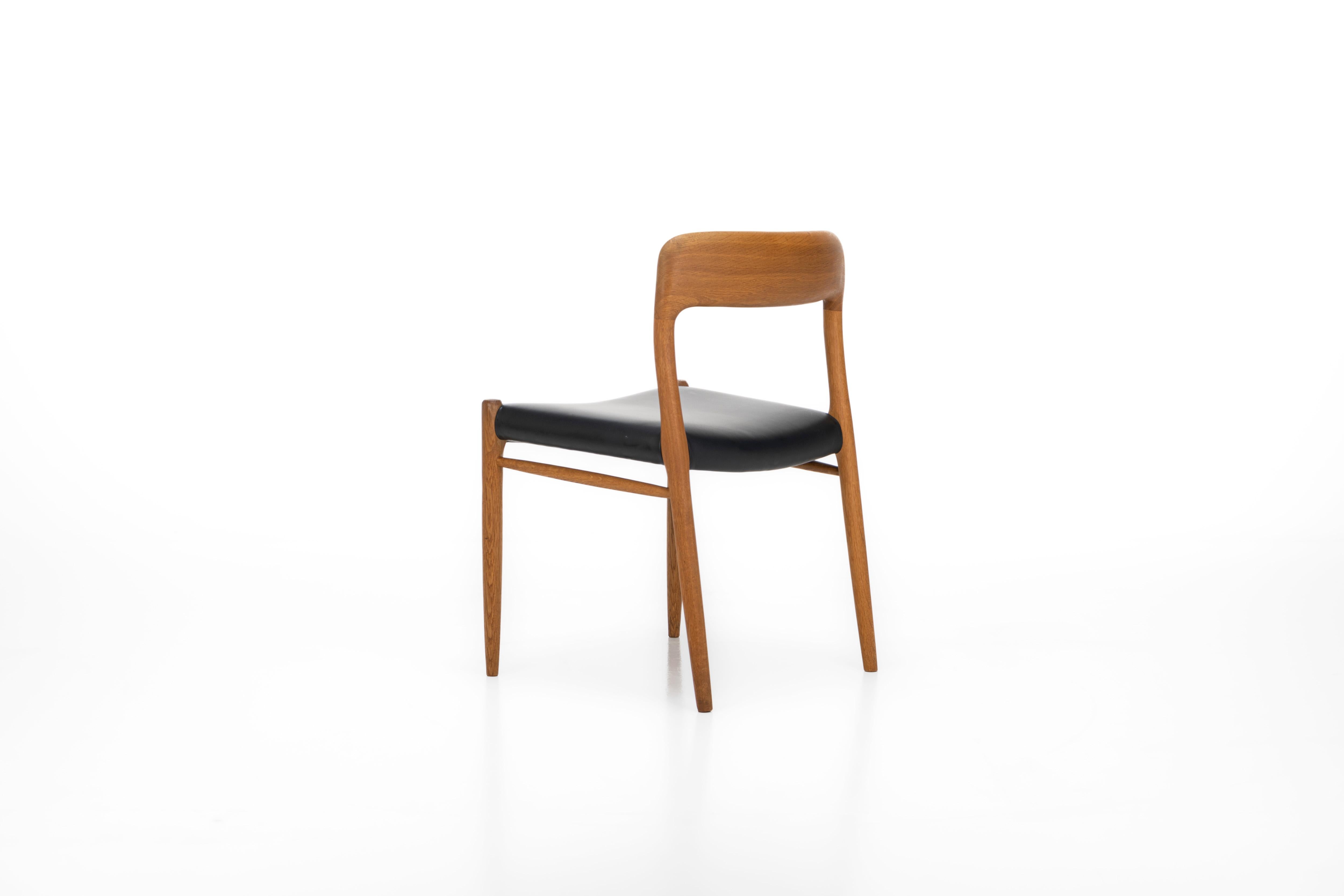 Juego de 6 sillas de comedor de Niels O. Møller, Model 75 en venta 1