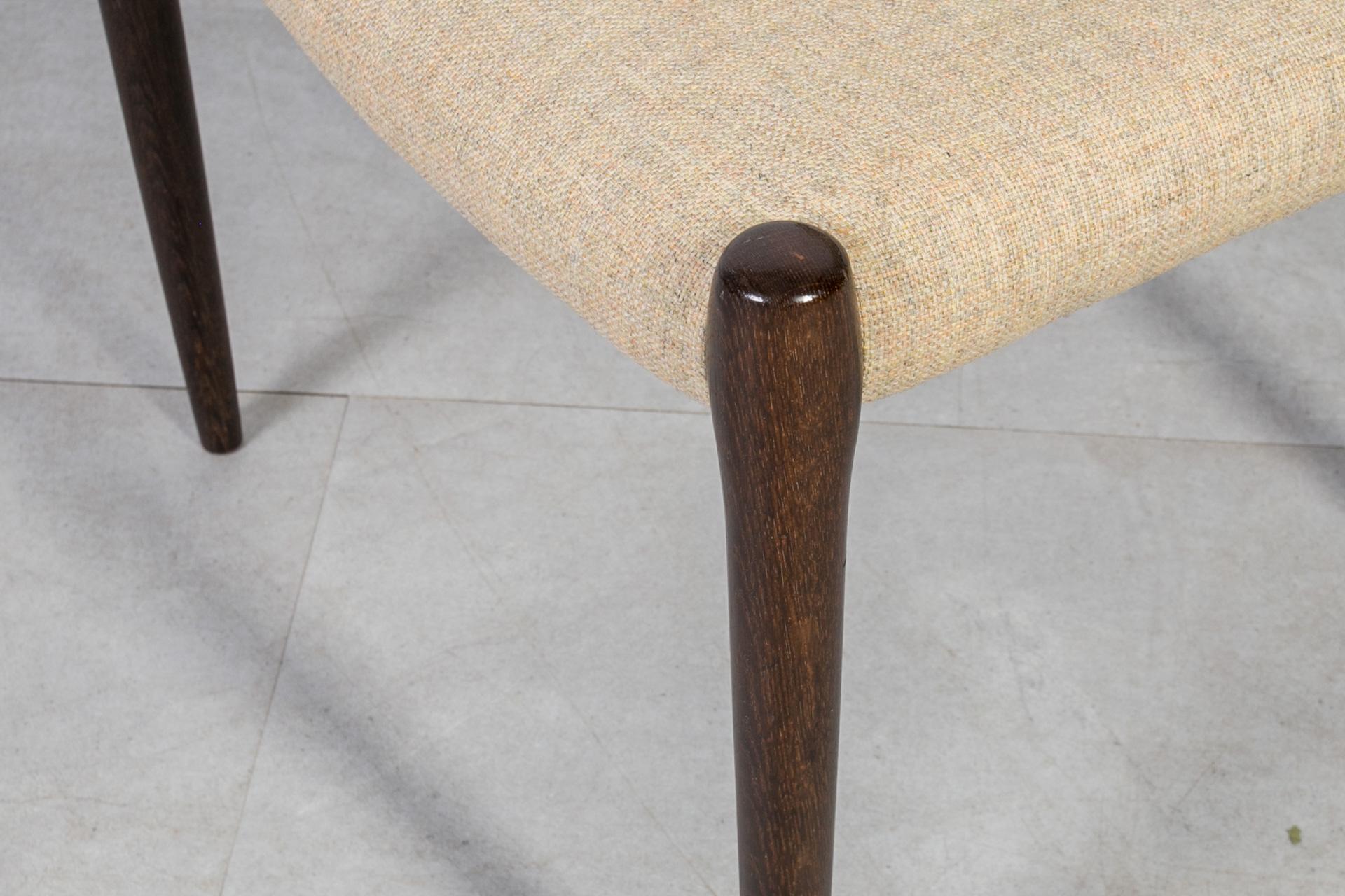 Ensemble de 6 chaises de salle à manger par Niels Otto Møller, J.L. Møllers Møbelfabrik, Danemark en vente 10