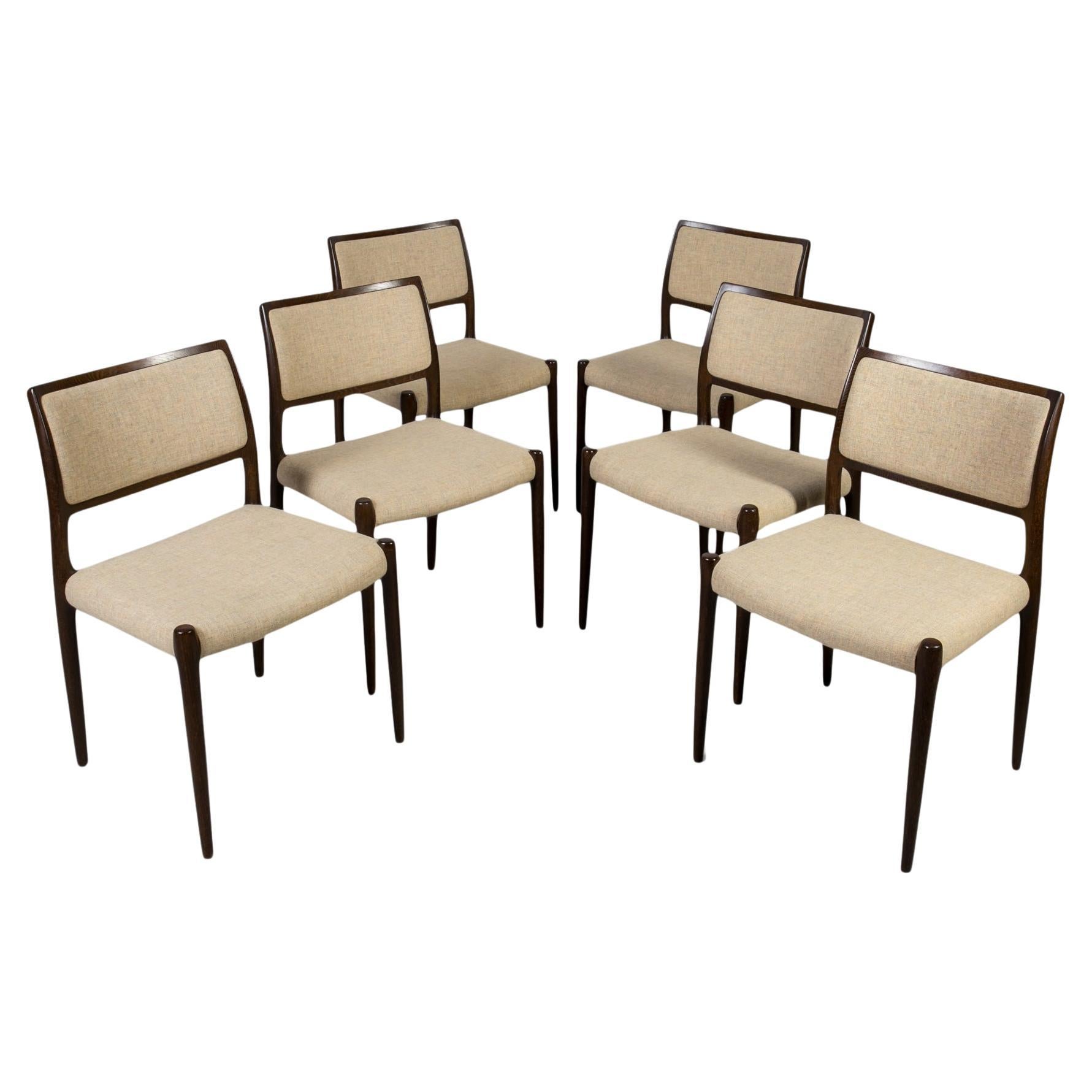 Ensemble de 6 chaises de salle à manger par Niels Otto Møller, J.L. Møllers Møbelfabrik, Danemark en vente