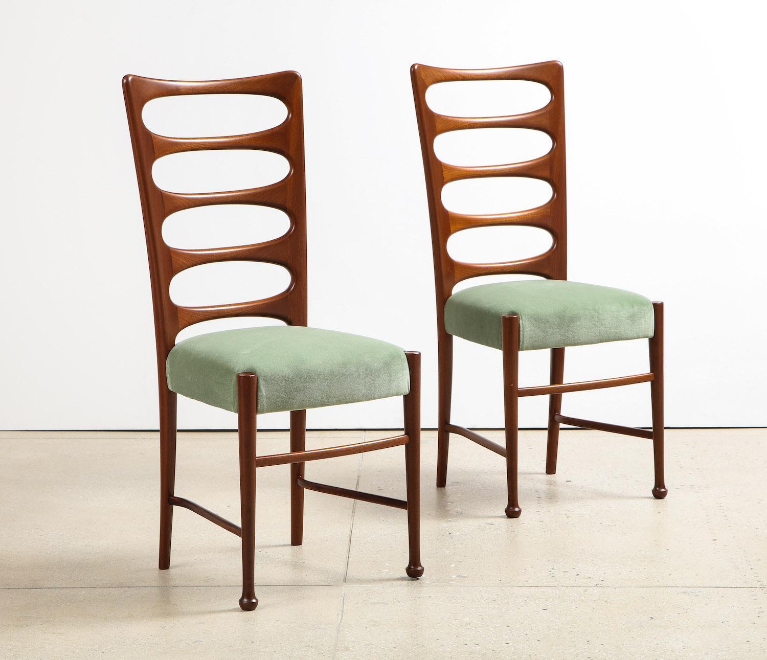 Mid-Century Modern Set of 6 Dining Chairs by Paolo Buffa For Sale