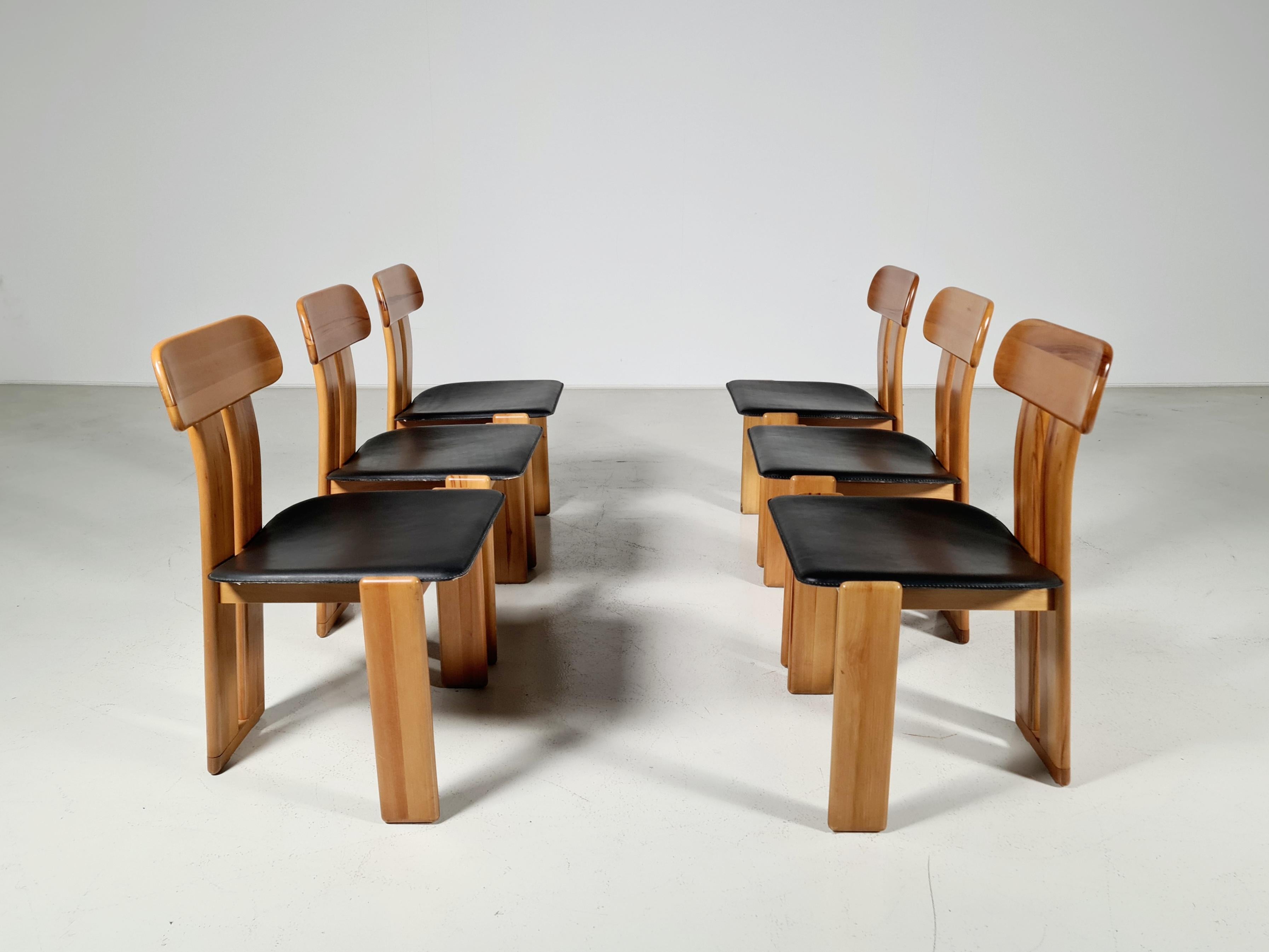 Mid-Century Modern Set of 6 Dining Chairs by Sapporo for Mobil Girgi, Italy, 1970s