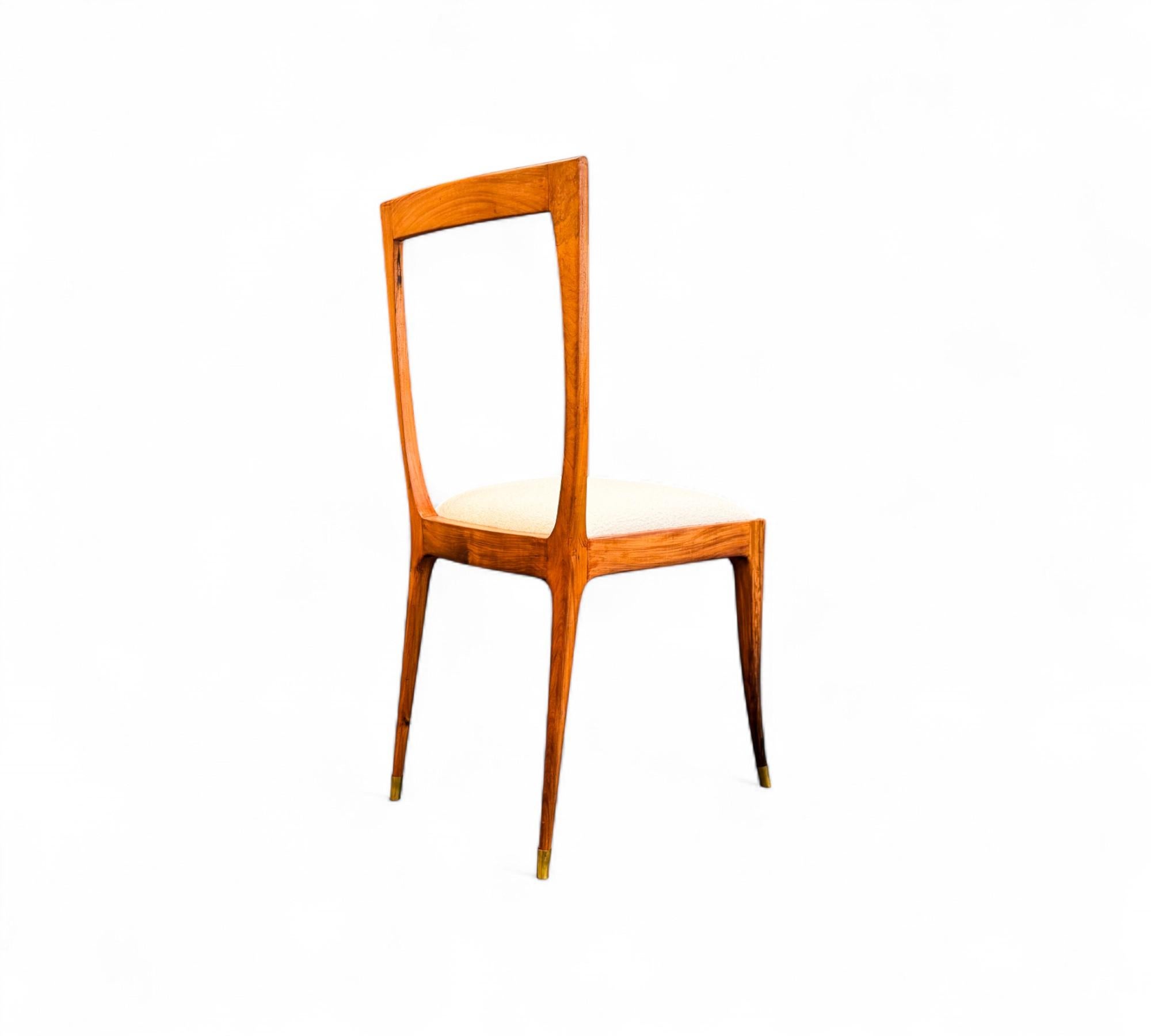 Ensemble de 6 chaises de salle à manger en caviuna et tissu, Giuseppe Scapinelli, années 1950 - Lot 681 en vente 9