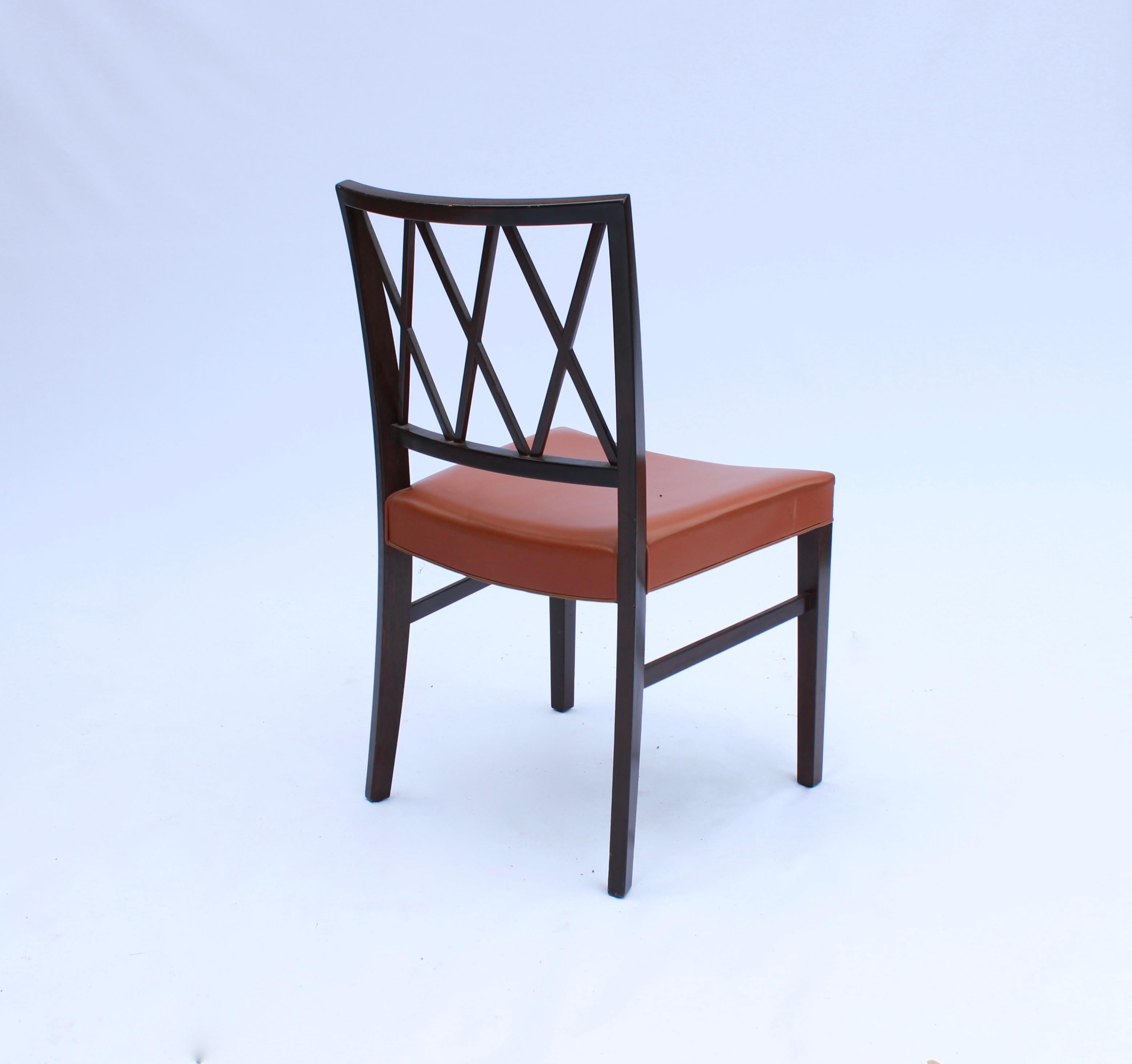 dark mahogany dining chairs