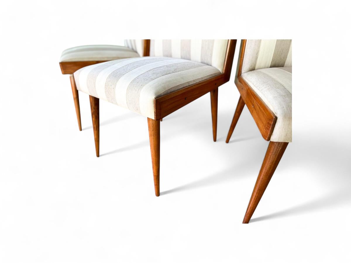 Set di 6 sedie da pranzo in legno duro e tessuto di Giuseppe Scapinelli, 1950 ca. in vendita 2