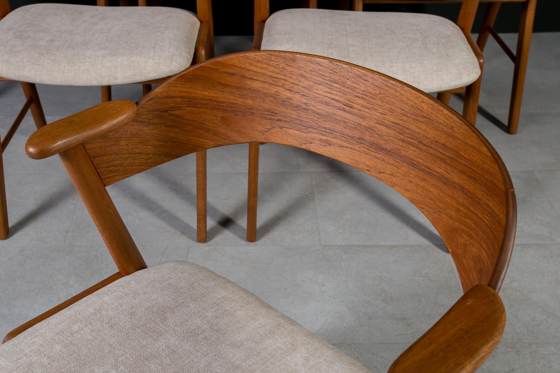 Set di 6 sedie da pranzo in stile Kai Kristiansen, anni '60, Korup, completamente restaurate in vendita 2