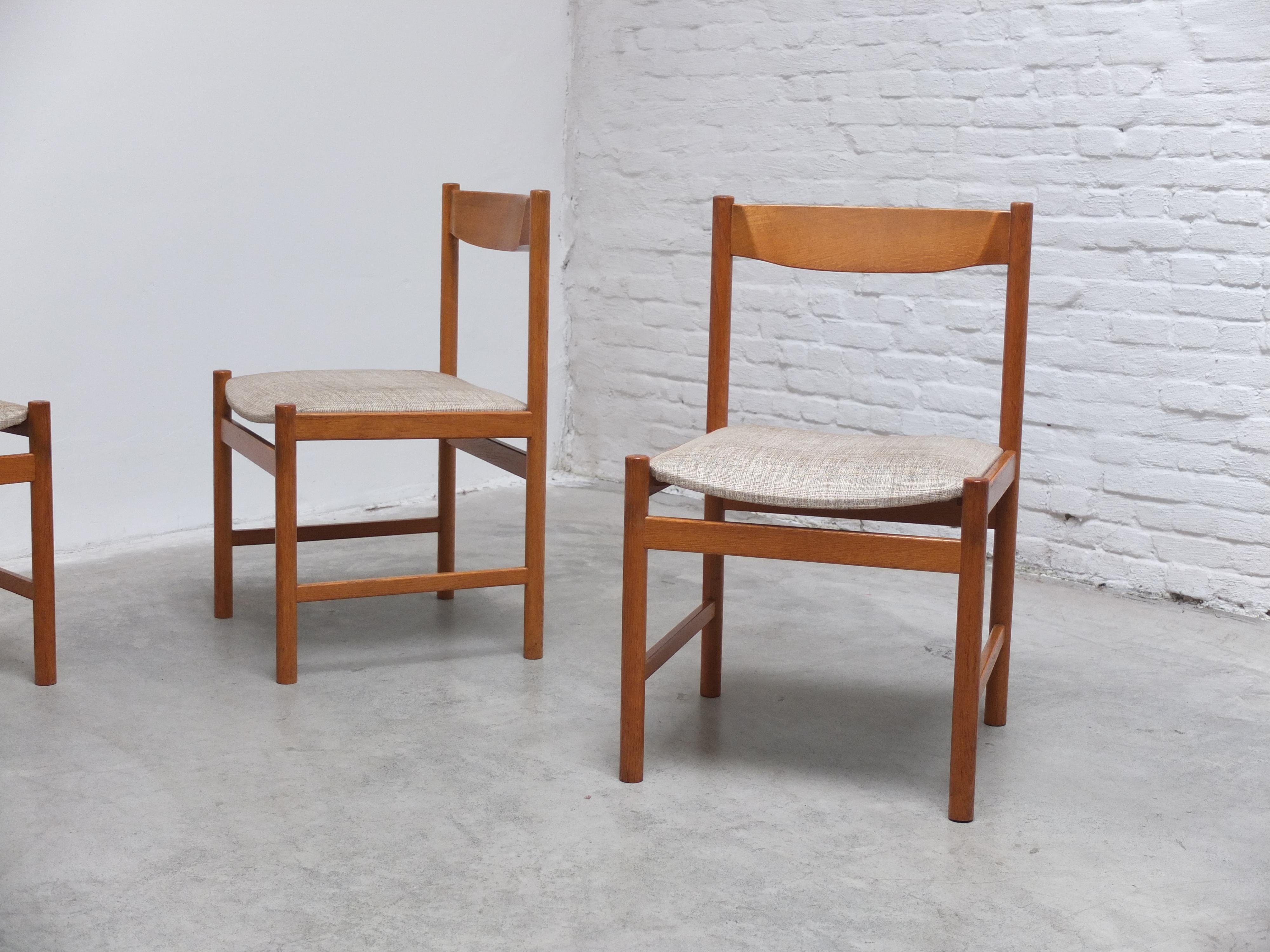 Set di 6 sedie da pranzo in Oak di Meubelatelier Vanda Watervliet, anni '60 in vendita 11