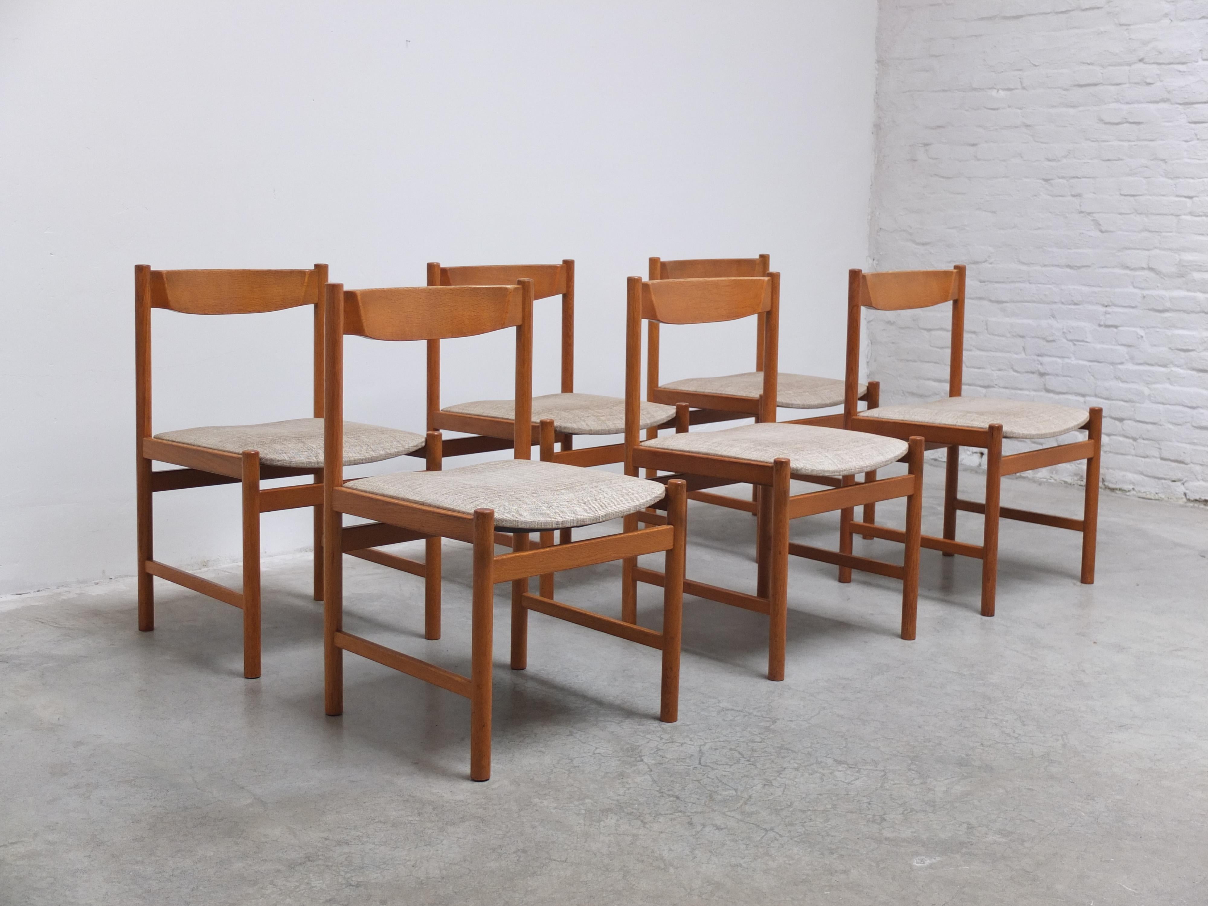 Scandinavo moderno Set di 6 sedie da pranzo in Oak di Meubelatelier Vanda Watervliet, anni '60 in vendita