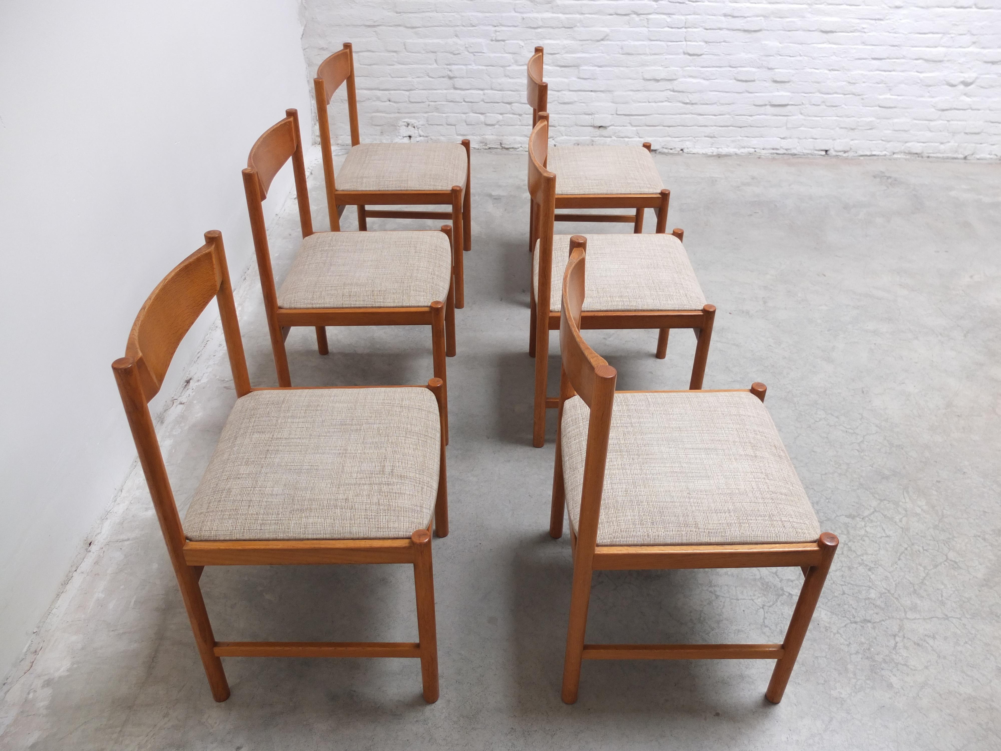 Set di 6 sedie da pranzo in Oak di Meubelatelier Vanda Watervliet, anni '60 In condizioni buone in vendita a Antwerpen, VAN