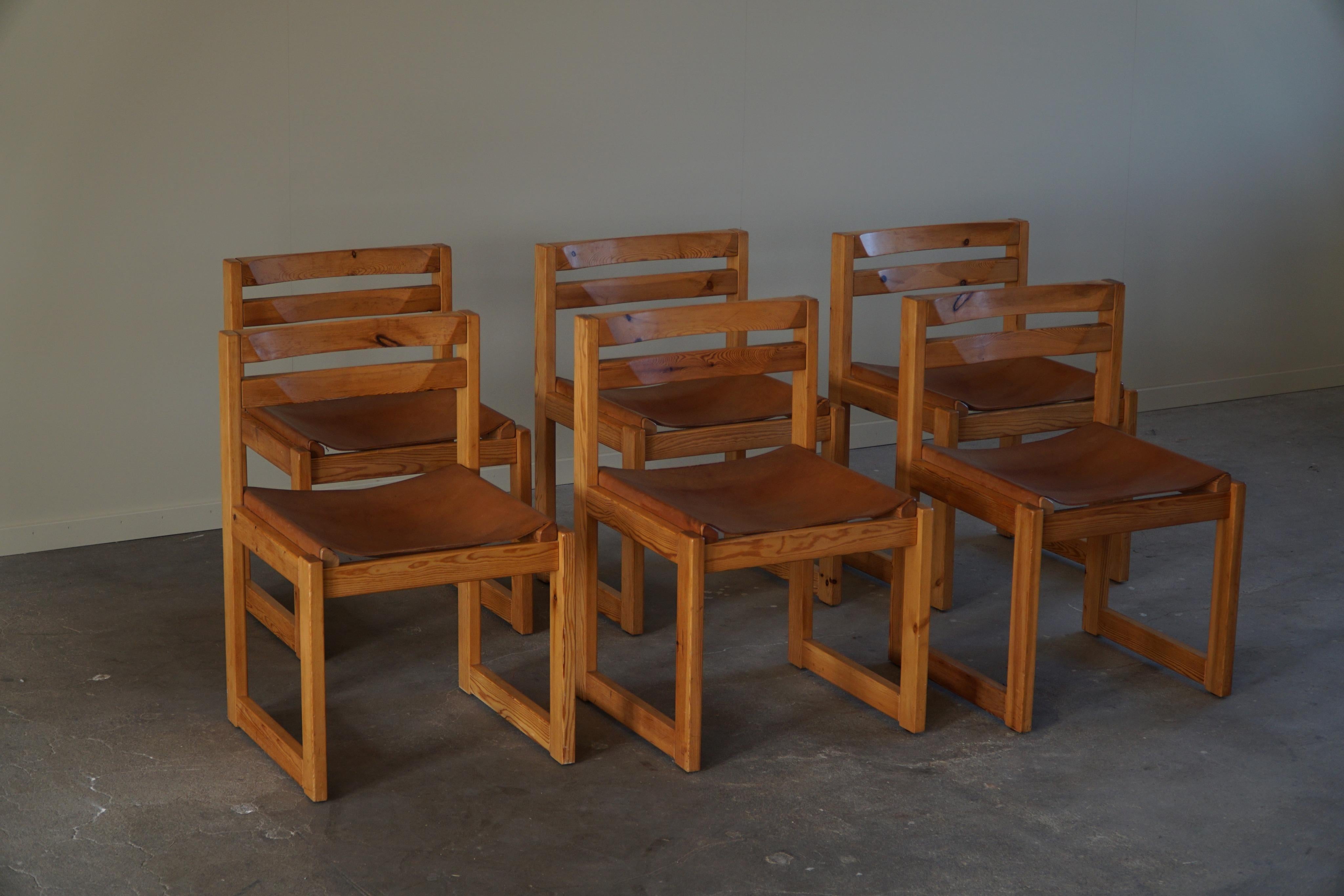 Set of 6 Dining Chairs in Pine and Leather by Knud Færch, Danish Modern, 1970s 4