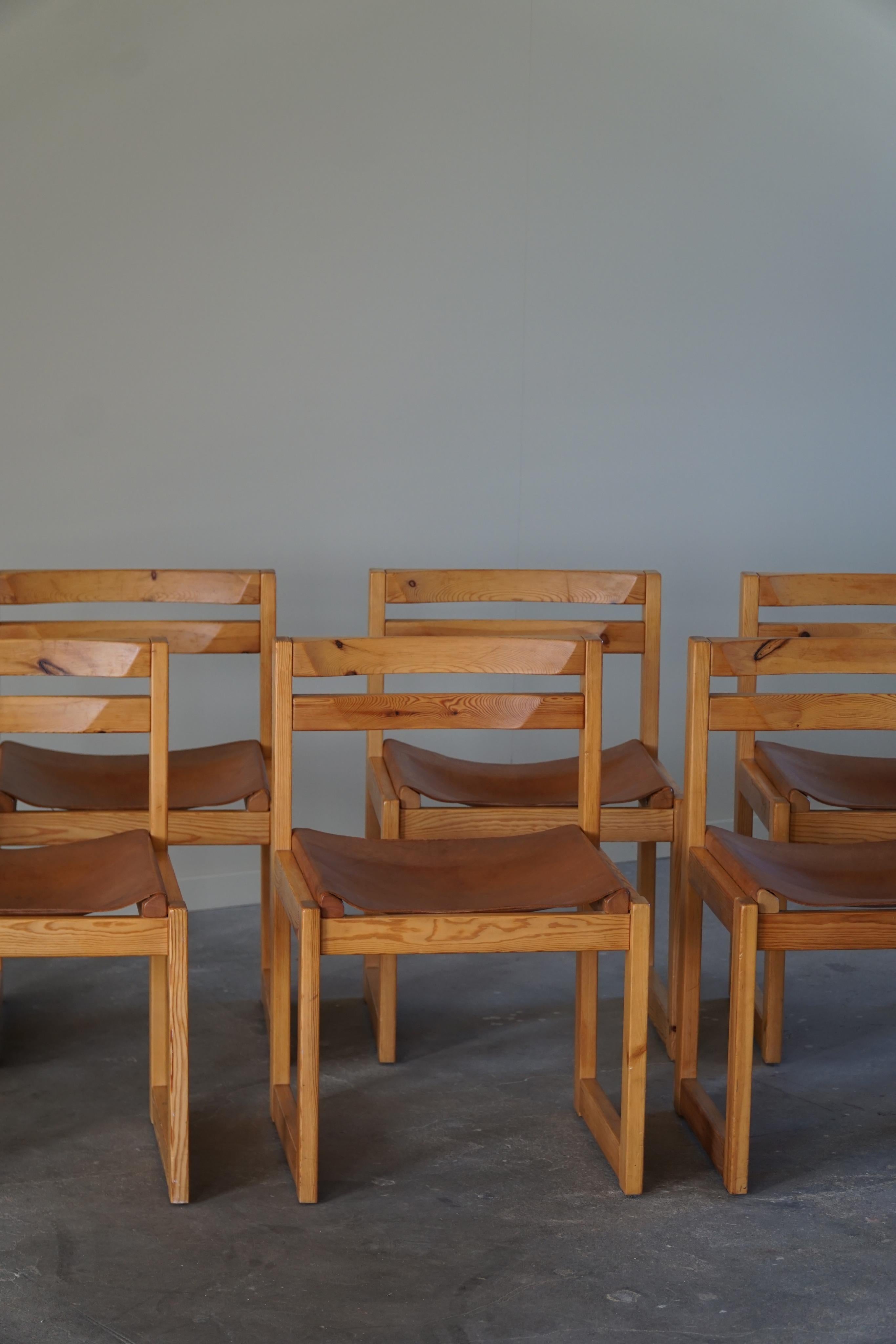 20th Century Set of 6 Dining Chairs in Pine and Leather by Knud Færch, Danish Modern, 1970s