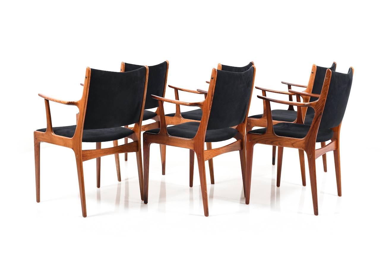 Set of Six Dining Chairs in Rosewood by Johannes Andersen for Uldum Møbelfabrik 4