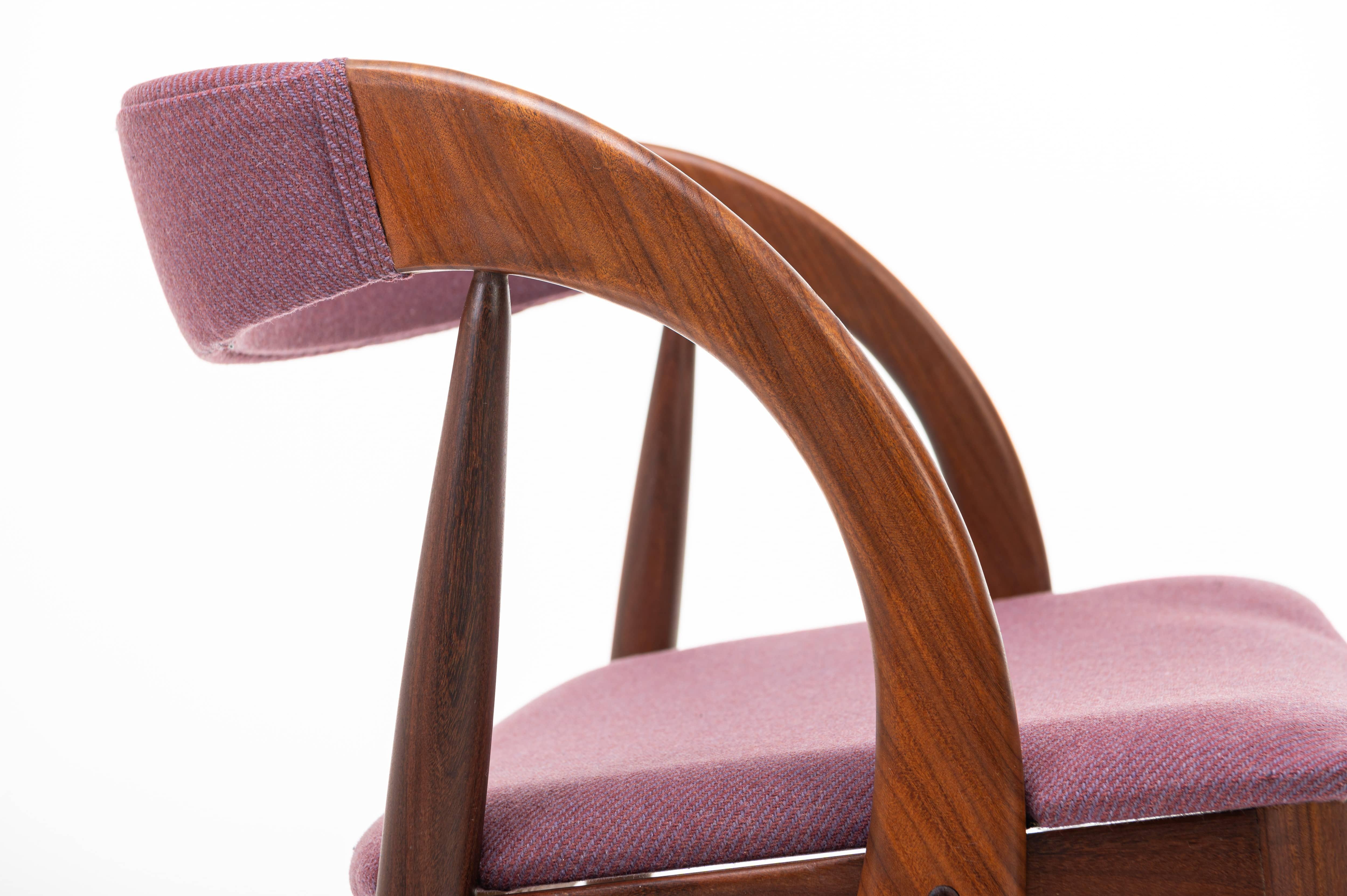 Set of 6 Dining Chairs in Teak and Purple Fabric, Denmark, 1960s In Good Condition In Ranst, VAN