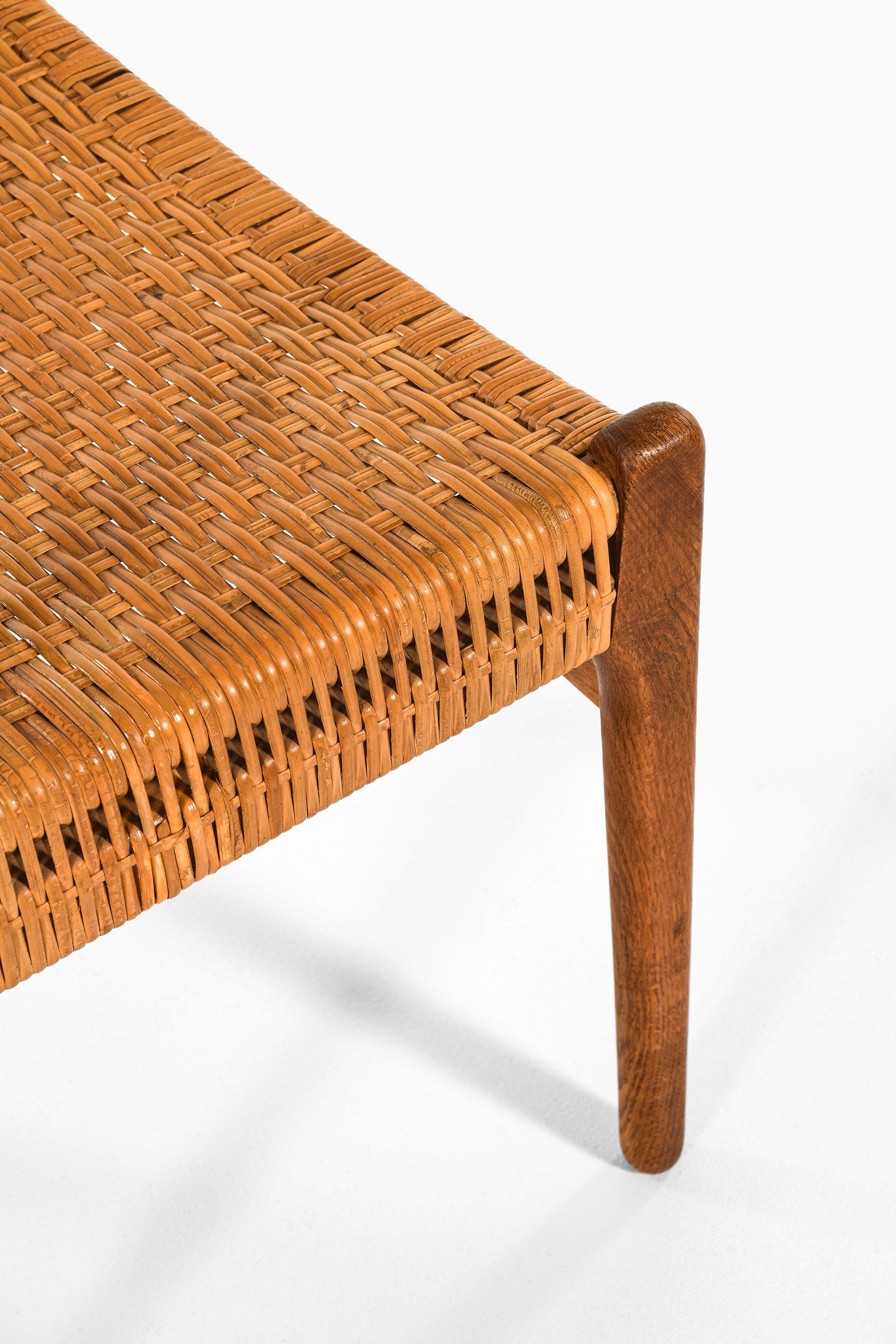 Set di 6 sedie da pranzo in Teak, Oak e Cane di Hans Wegner, anni '50 in vendita 1