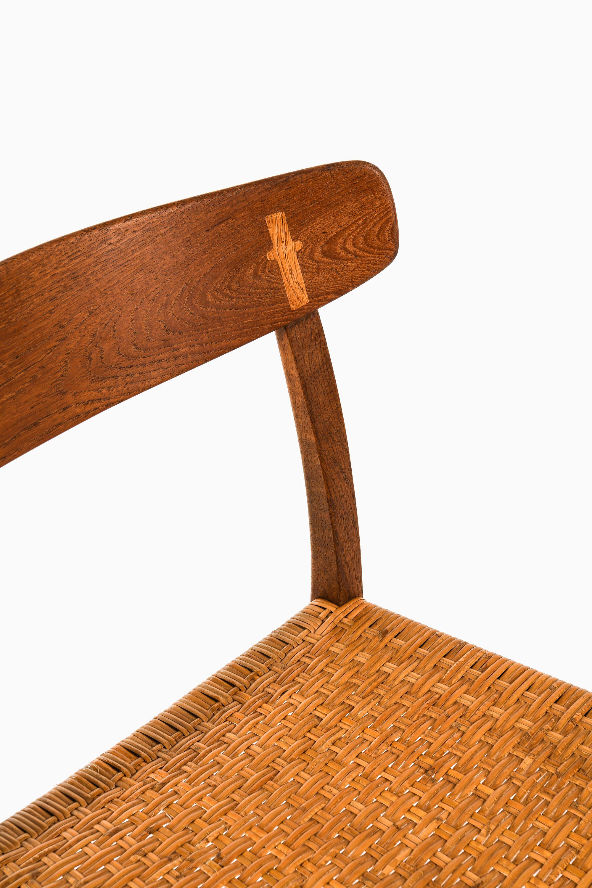 Set di 6 sedie da pranzo in Teak, Oak e Cane di Hans Wegner, anni '50 in vendita 3