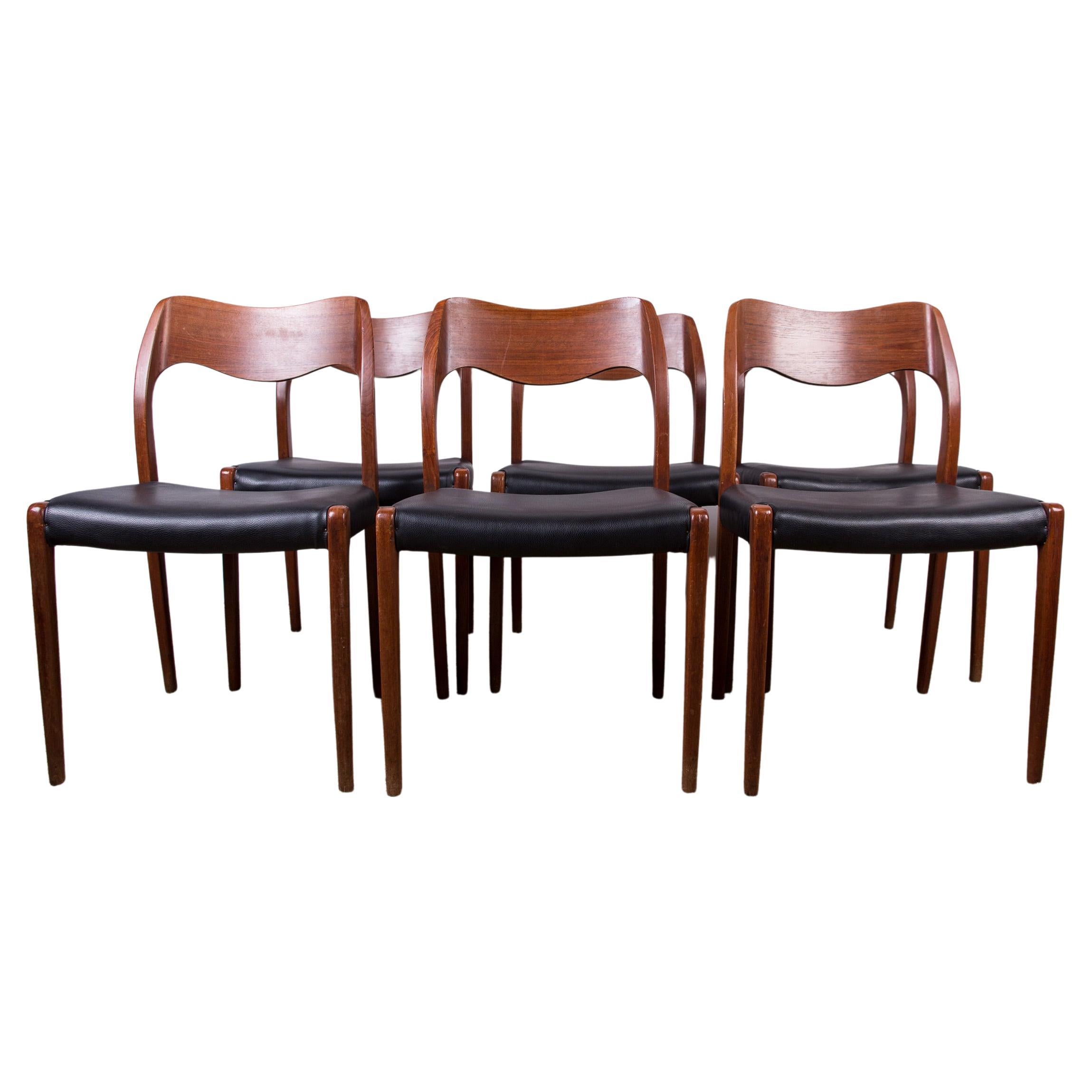 Set of 6 Dining Chairs Model 71 Teak and Skai by Niels O. Moller for JL Mollers