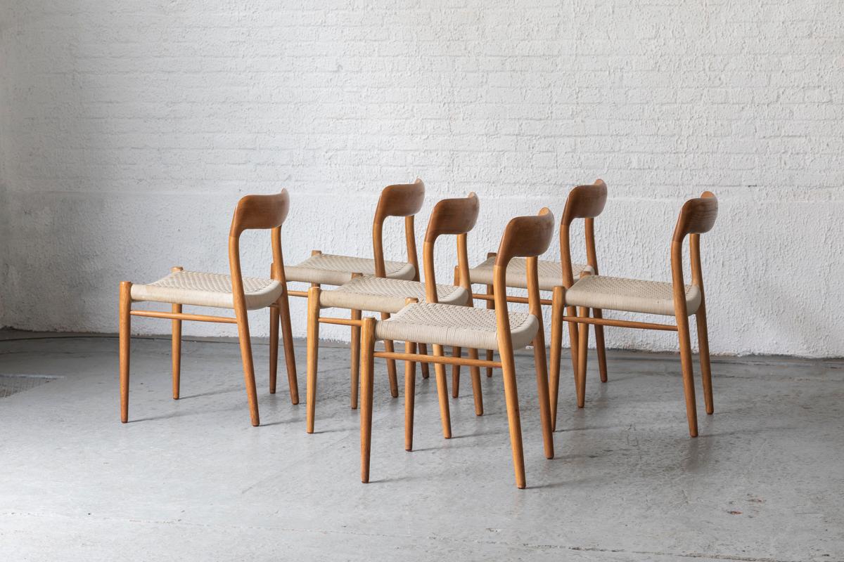 Set of 6 dining chairs ‘model 75’ in oak wood by Niels O. Møller for J.L. Møller 13
