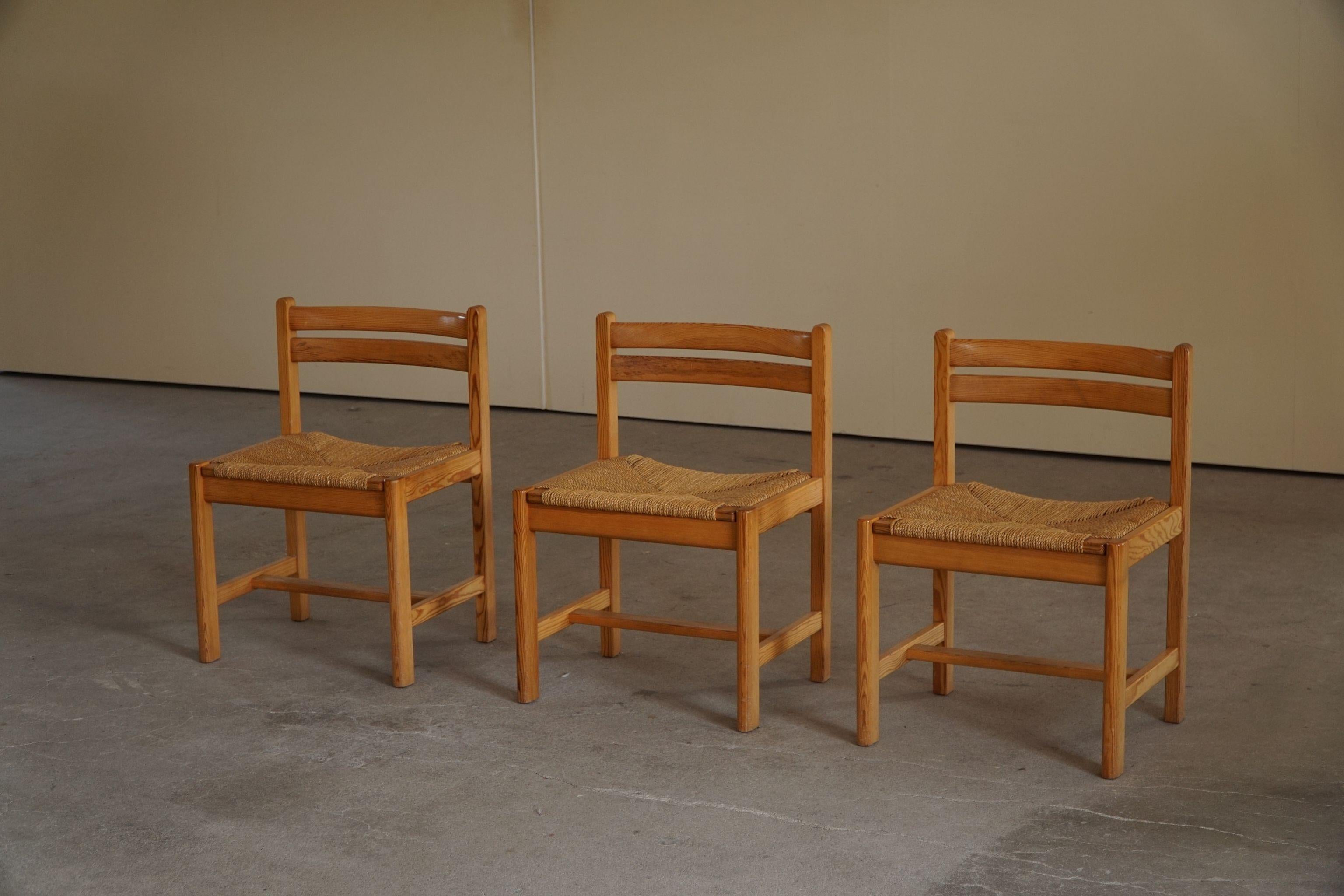 Swedish Set of 6 Dining Chairs, Model 