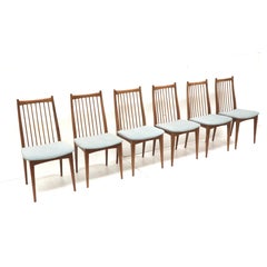 Set of 6 dining room chairs / bar chairs from the 1960s