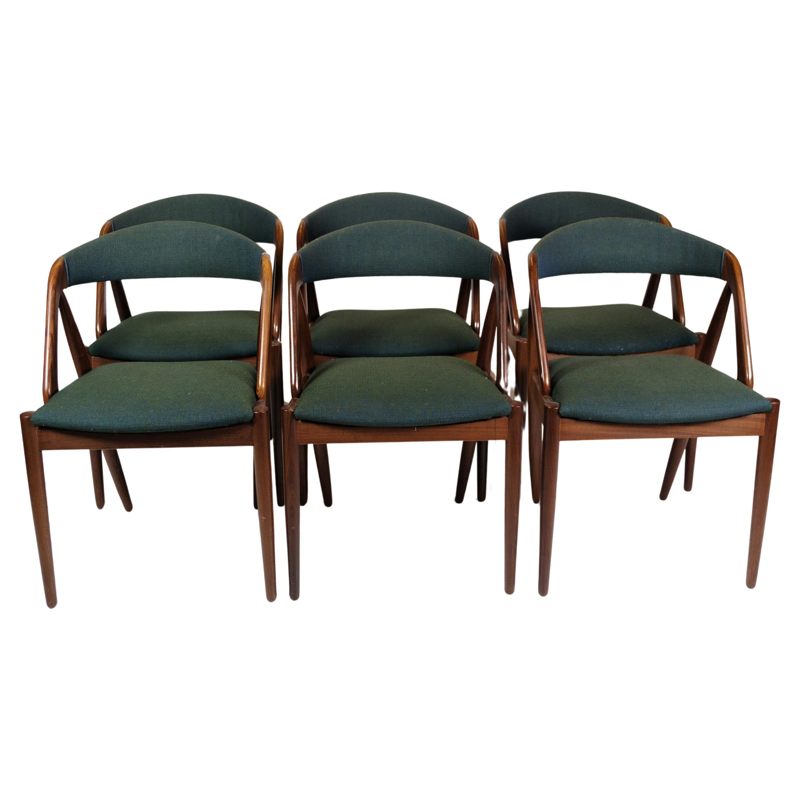 Ensemble de 6 chaises de salle à manger modèle 31 fabriquées en teck par Kai Kristiansen à partir de 1950 en vente