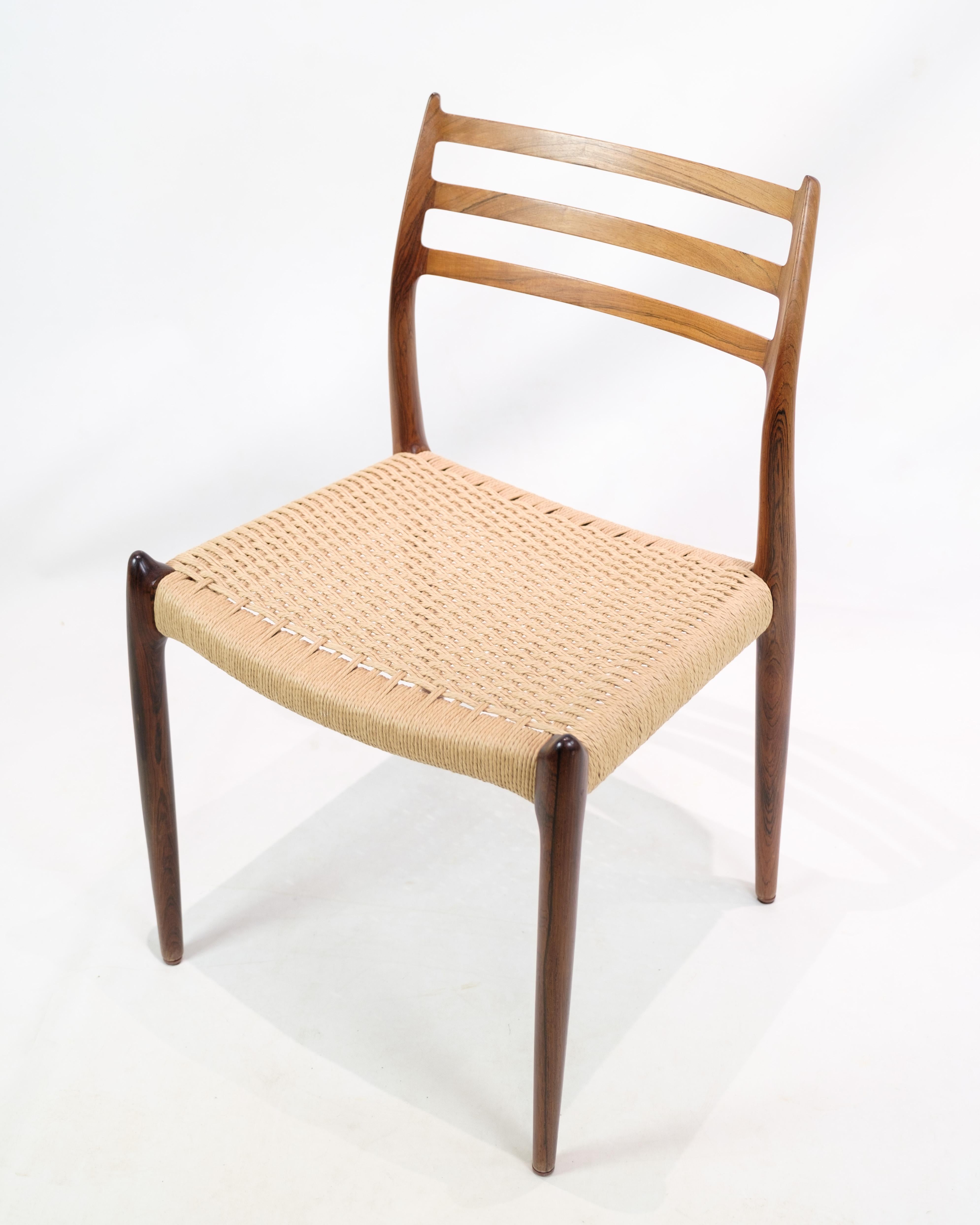 Ensemble de 6 chaises de salle à manger modèle 78 en bois de rose par N.O Møller dans les années 1950 en vente 4