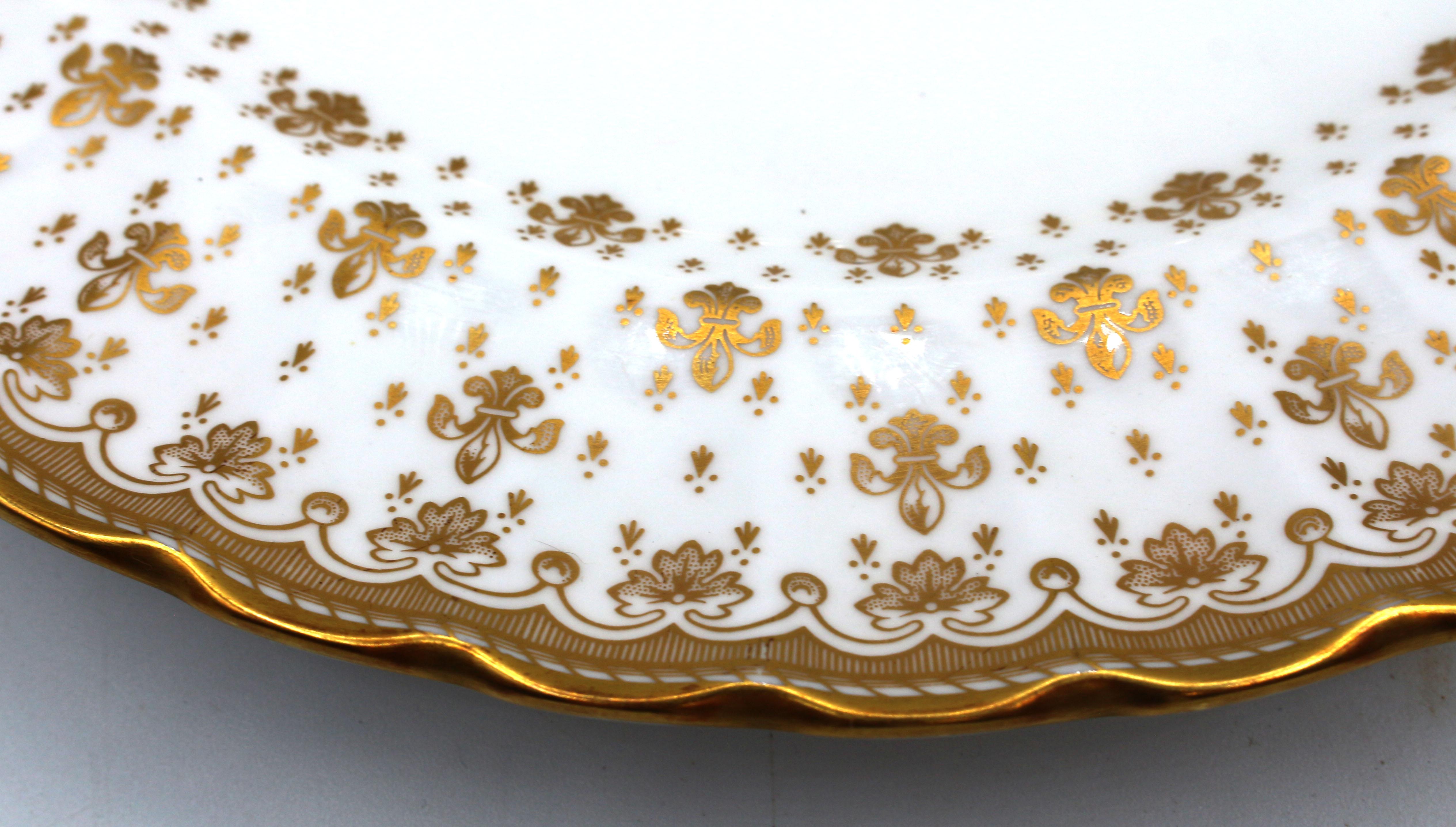 English Set of 6 Dinner Plates, Spode's Fleur de Lys Gold, Mid-20th Century